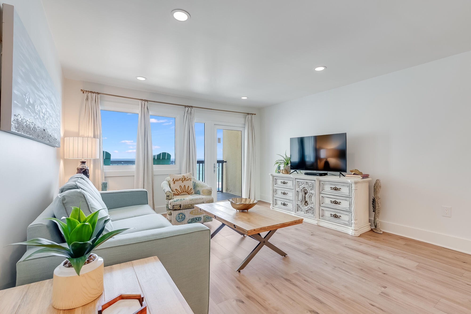 PINNACLE PORT - Residential