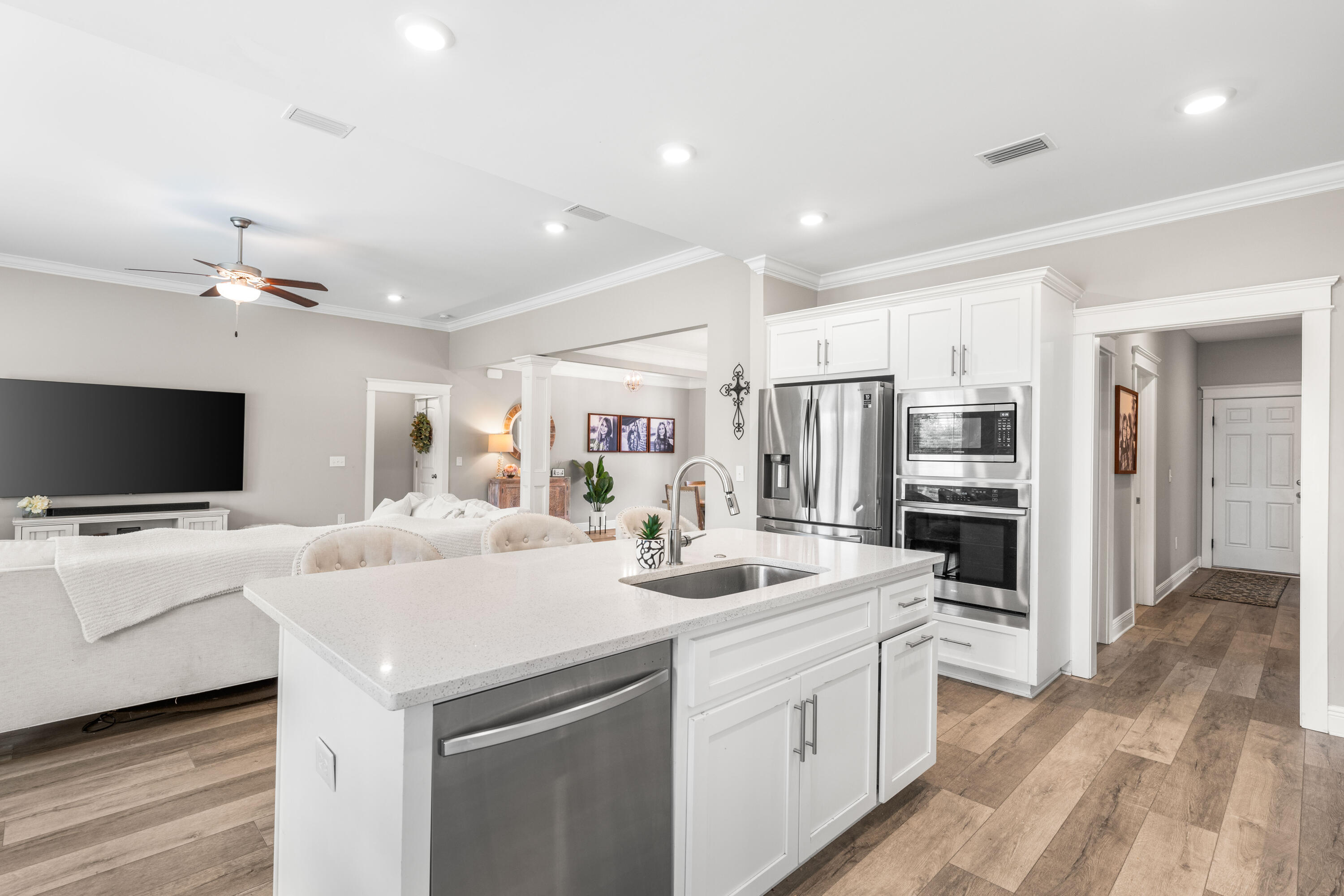 HAMMOCK BAY PB 21-23 OR 3120-2746 OR 3168-313 OR 3226-4659 - Residential