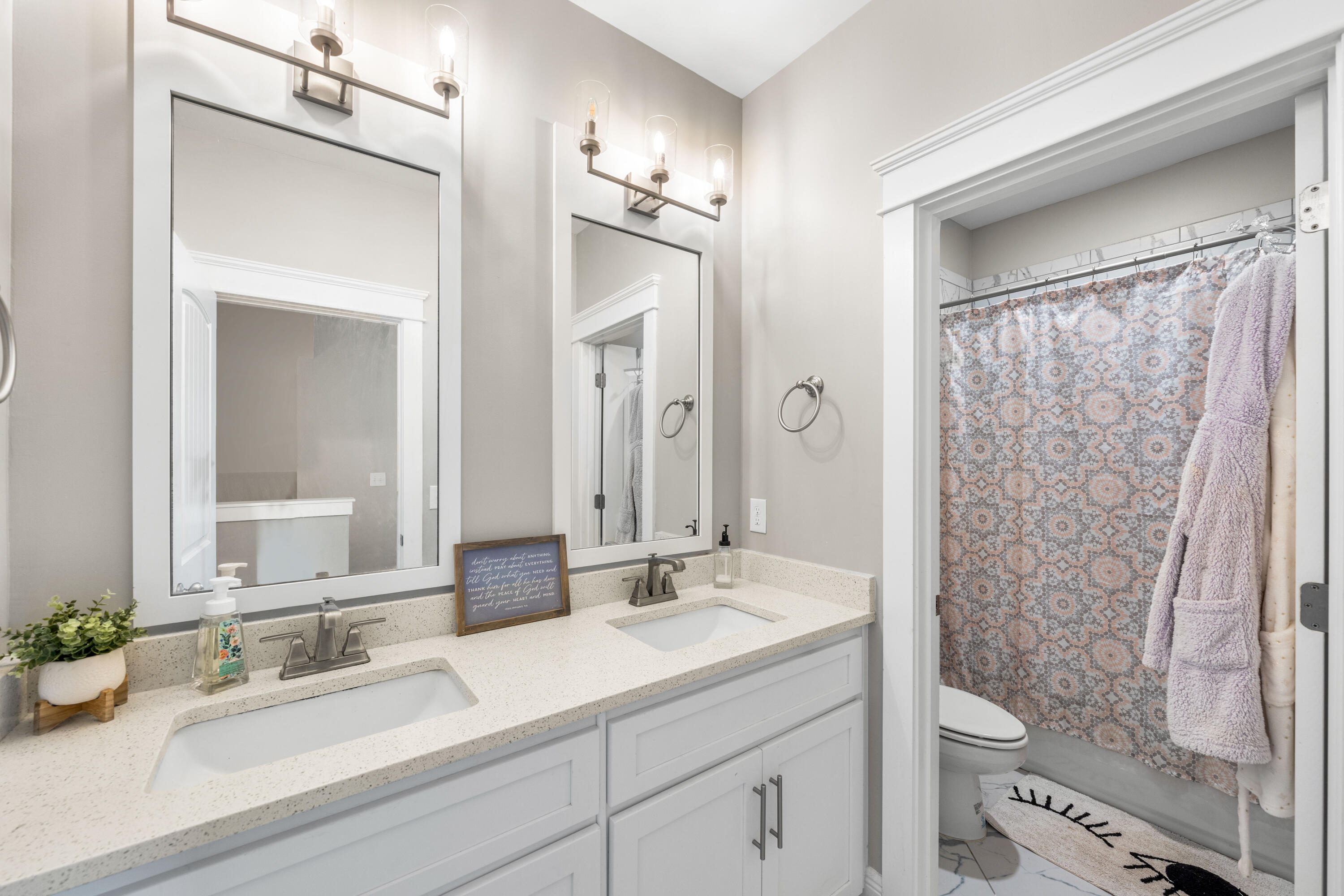 HAMMOCK BAY PB 21-23 OR 3120-2746 OR 3168-313 OR 3226-4659 - Residential