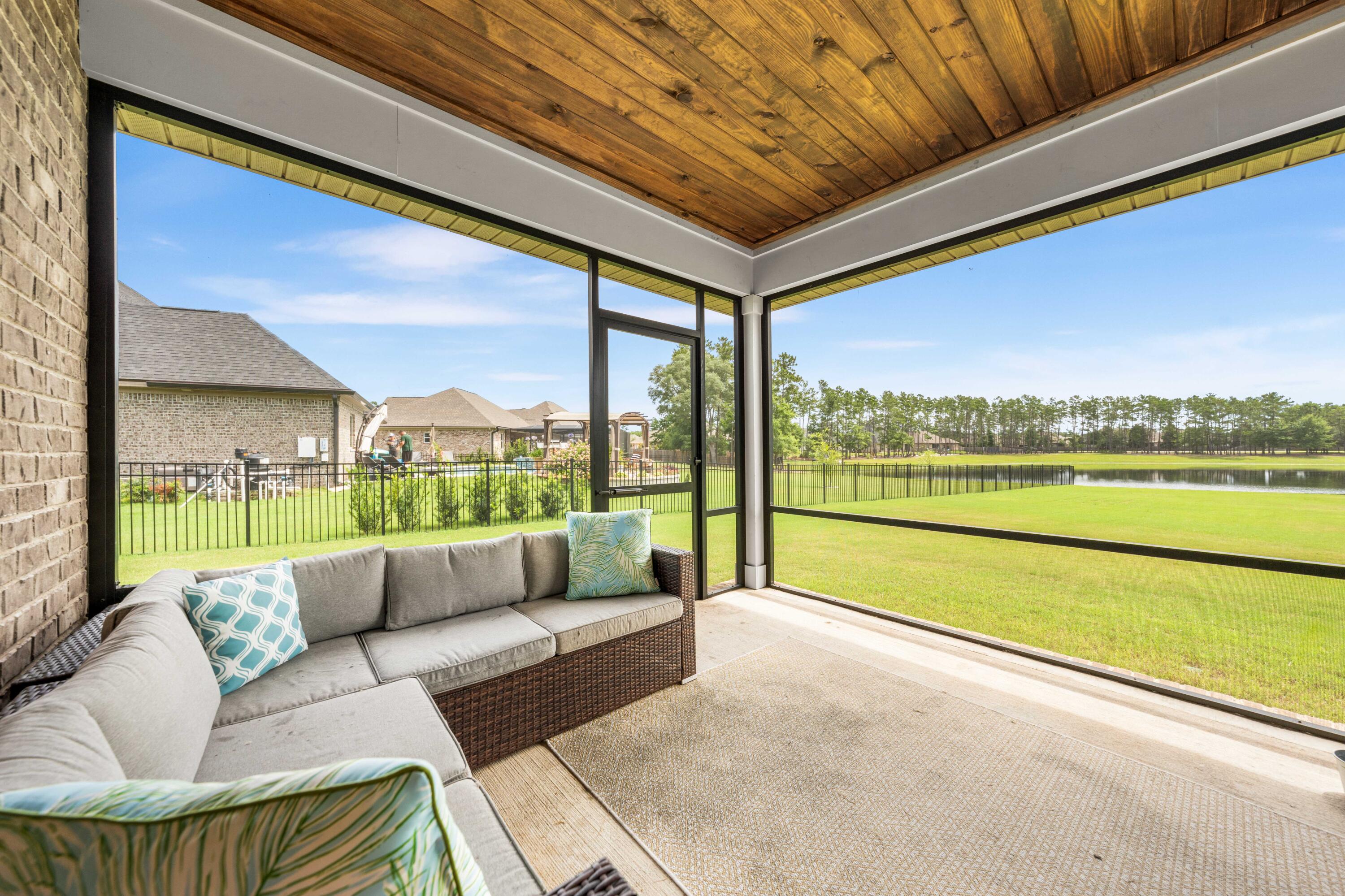 HAMMOCK BAY PB 21-23 OR 3120-2746 OR 3168-313 OR 3226-4659 - Residential