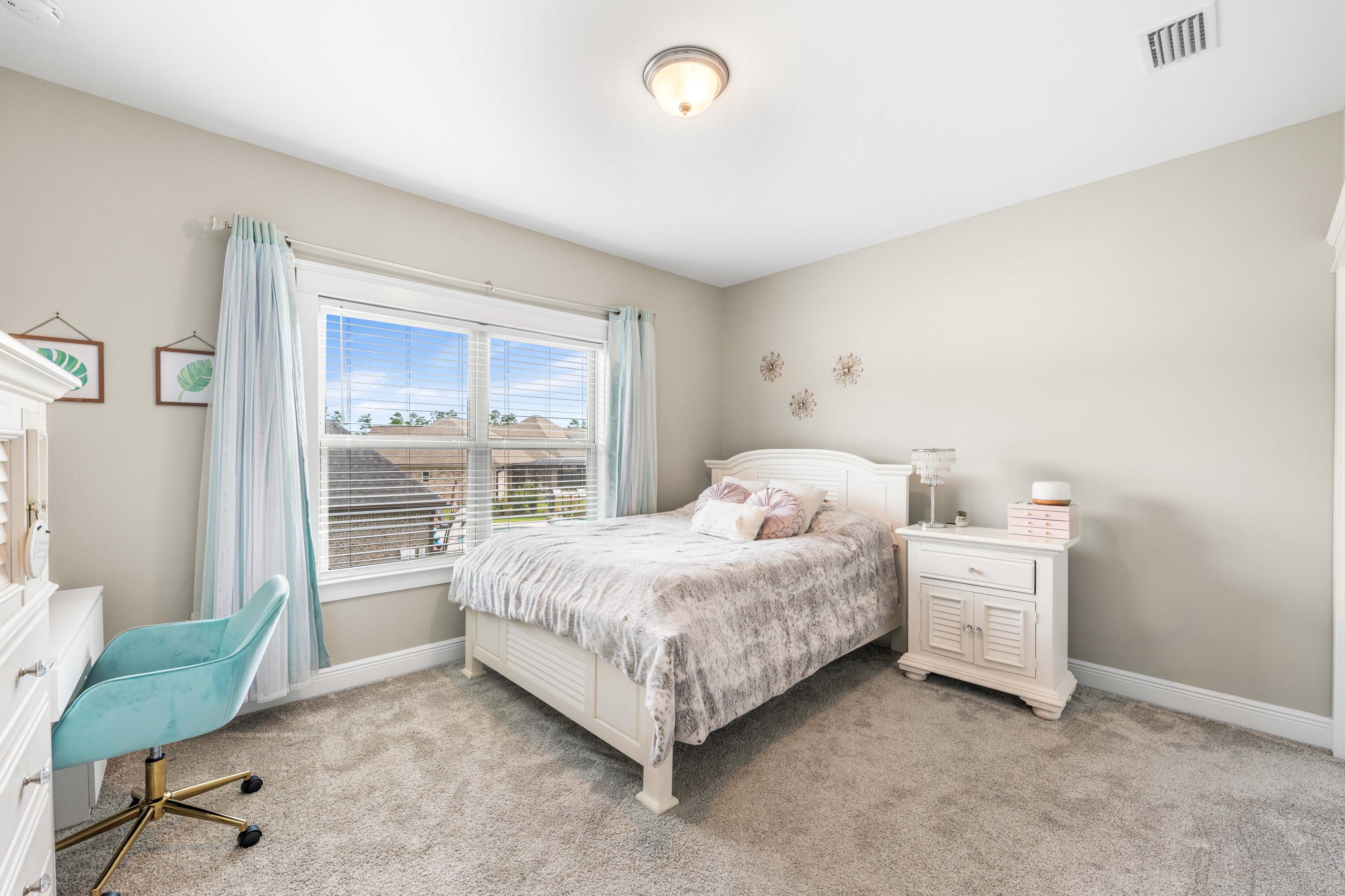 HAMMOCK BAY PB 21-23 OR 3120-2746 OR 3168-313 OR 3226-4659 - Residential