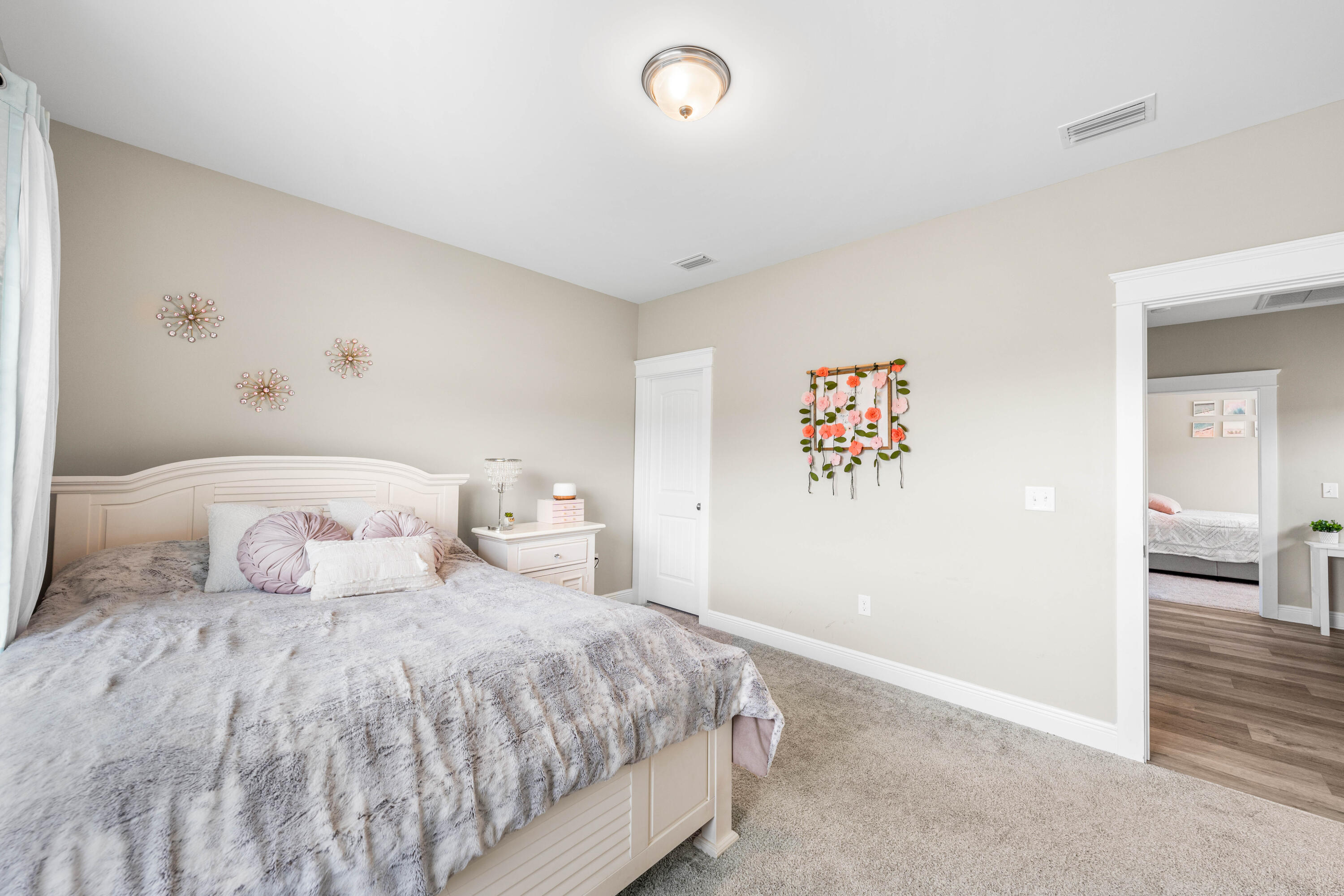 HAMMOCK BAY PB 21-23 OR 3120-2746 OR 3168-313 OR 3226-4659 - Residential