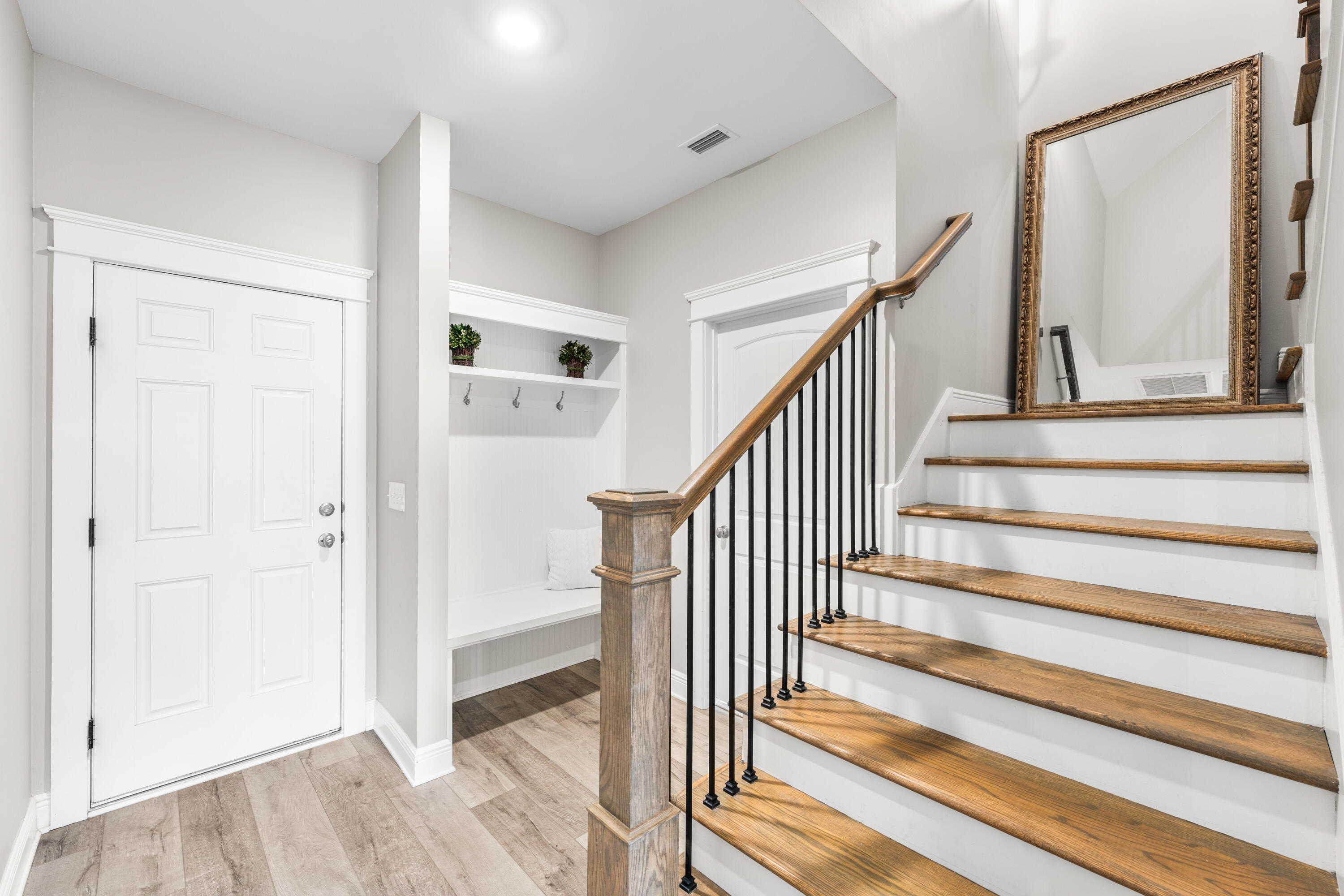 HAMMOCK BAY PB 21-23 OR 3120-2746 OR 3168-313 OR 3226-4659 - Residential