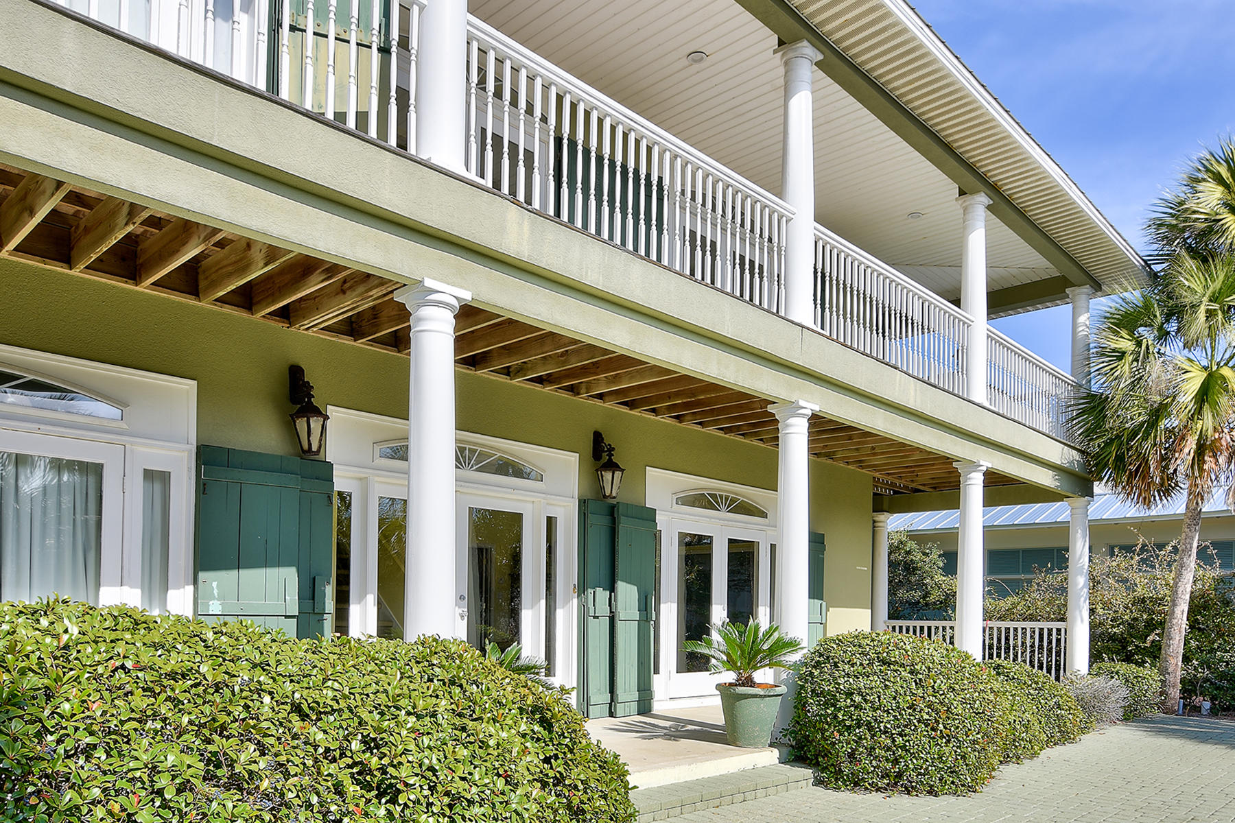 BLUE MOUNTAIN BEACH - Residential