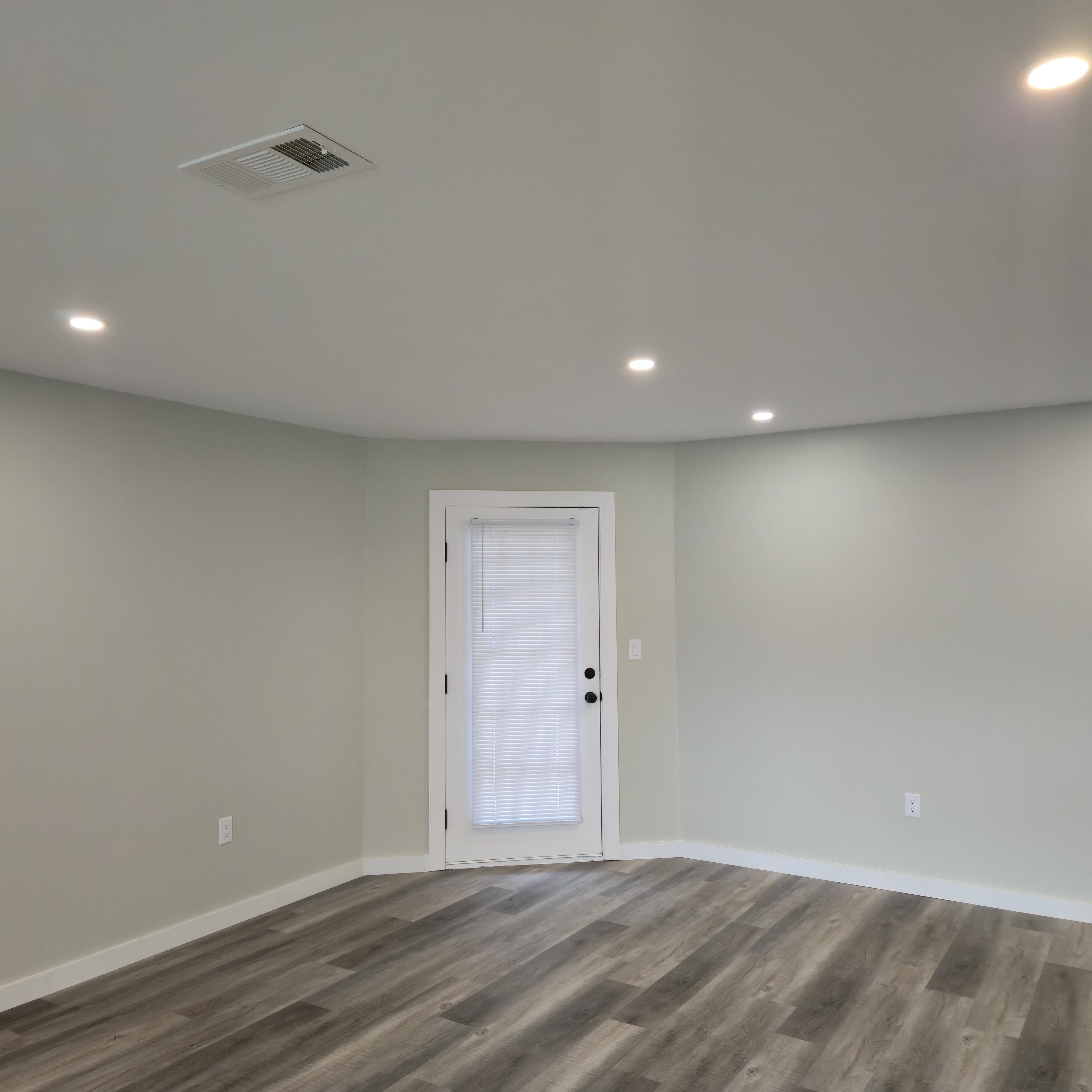 NORTHSIDE S/D - Residential