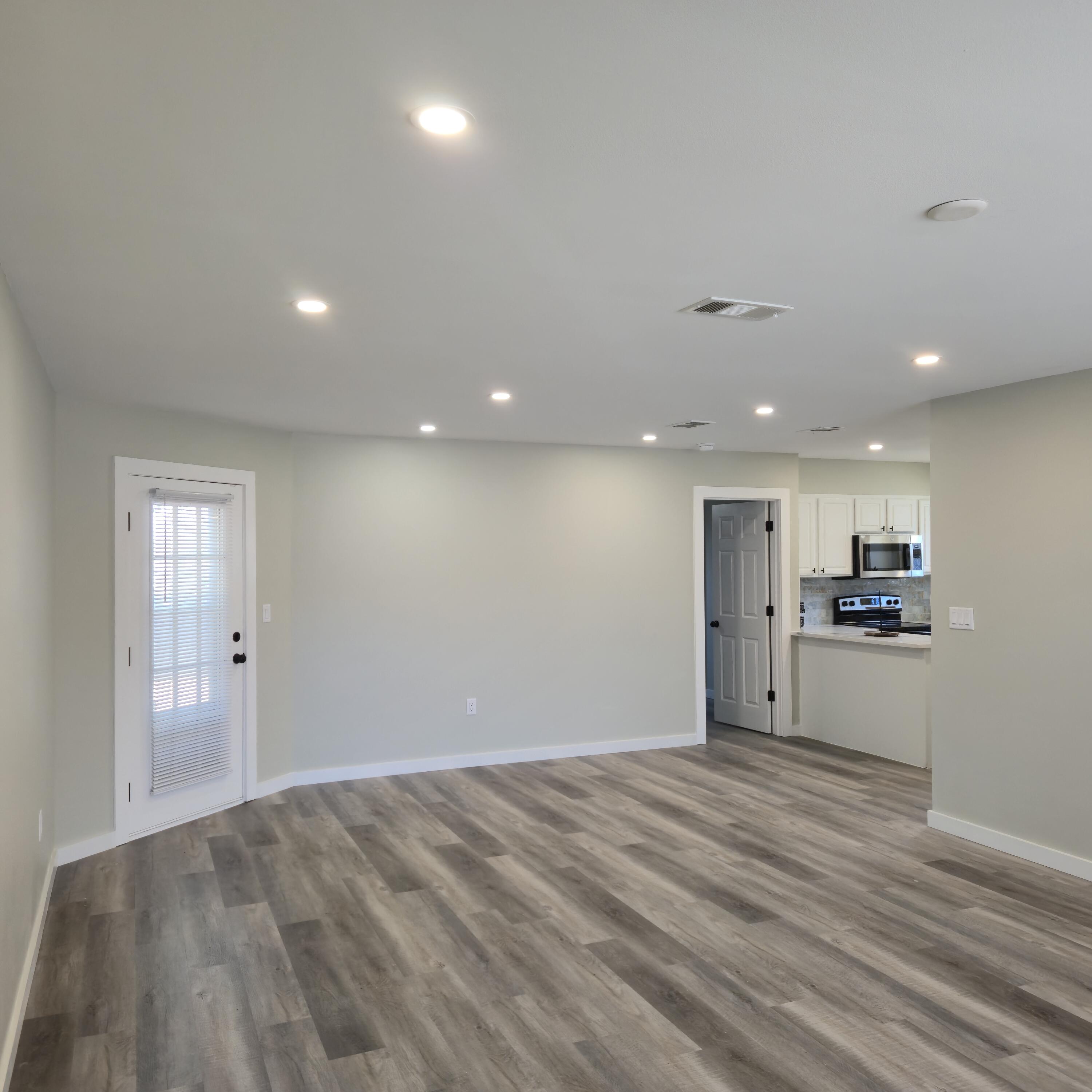 NORTHSIDE S/D - Residential