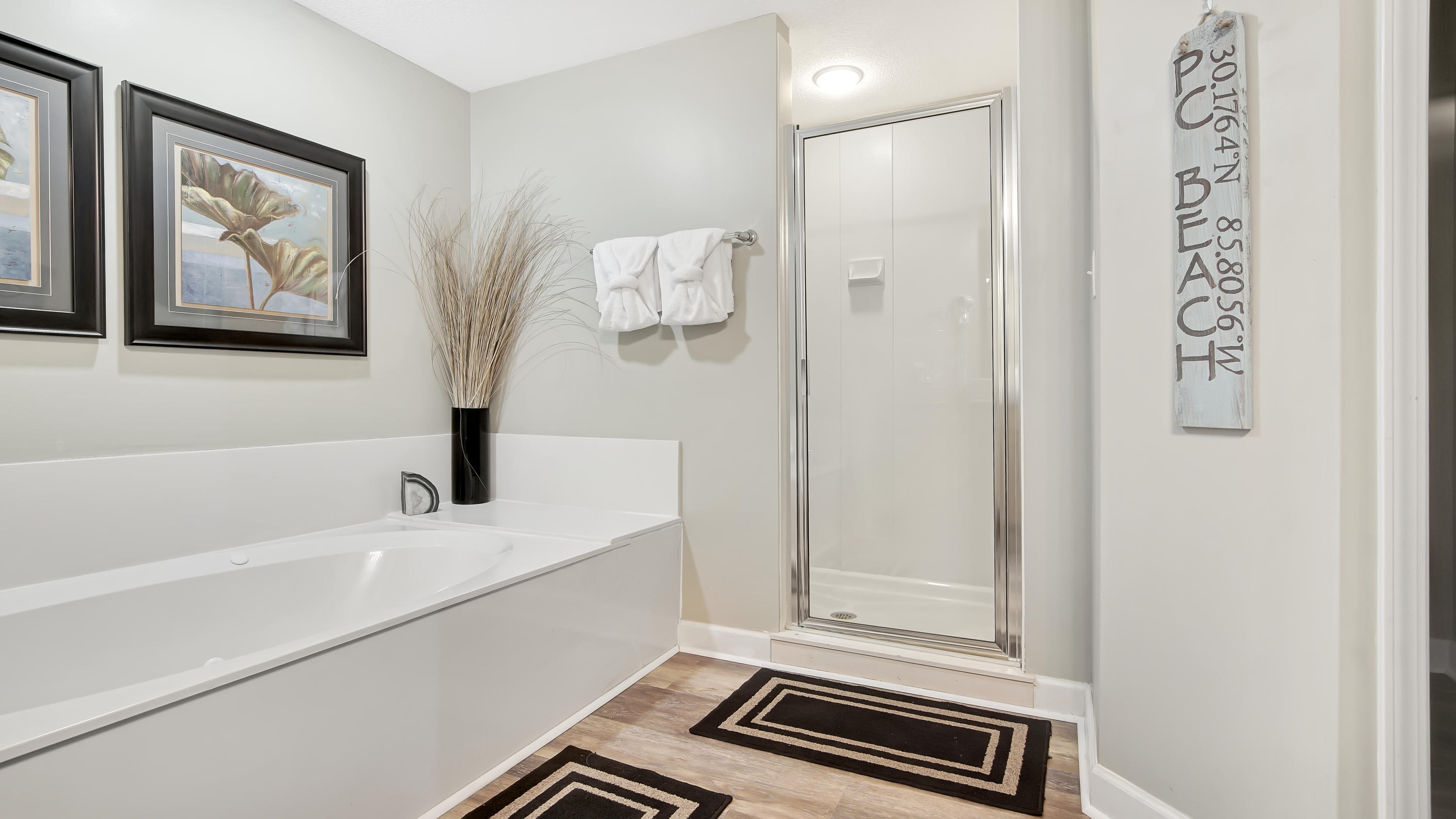 GRANDVIEW EAST - Residential