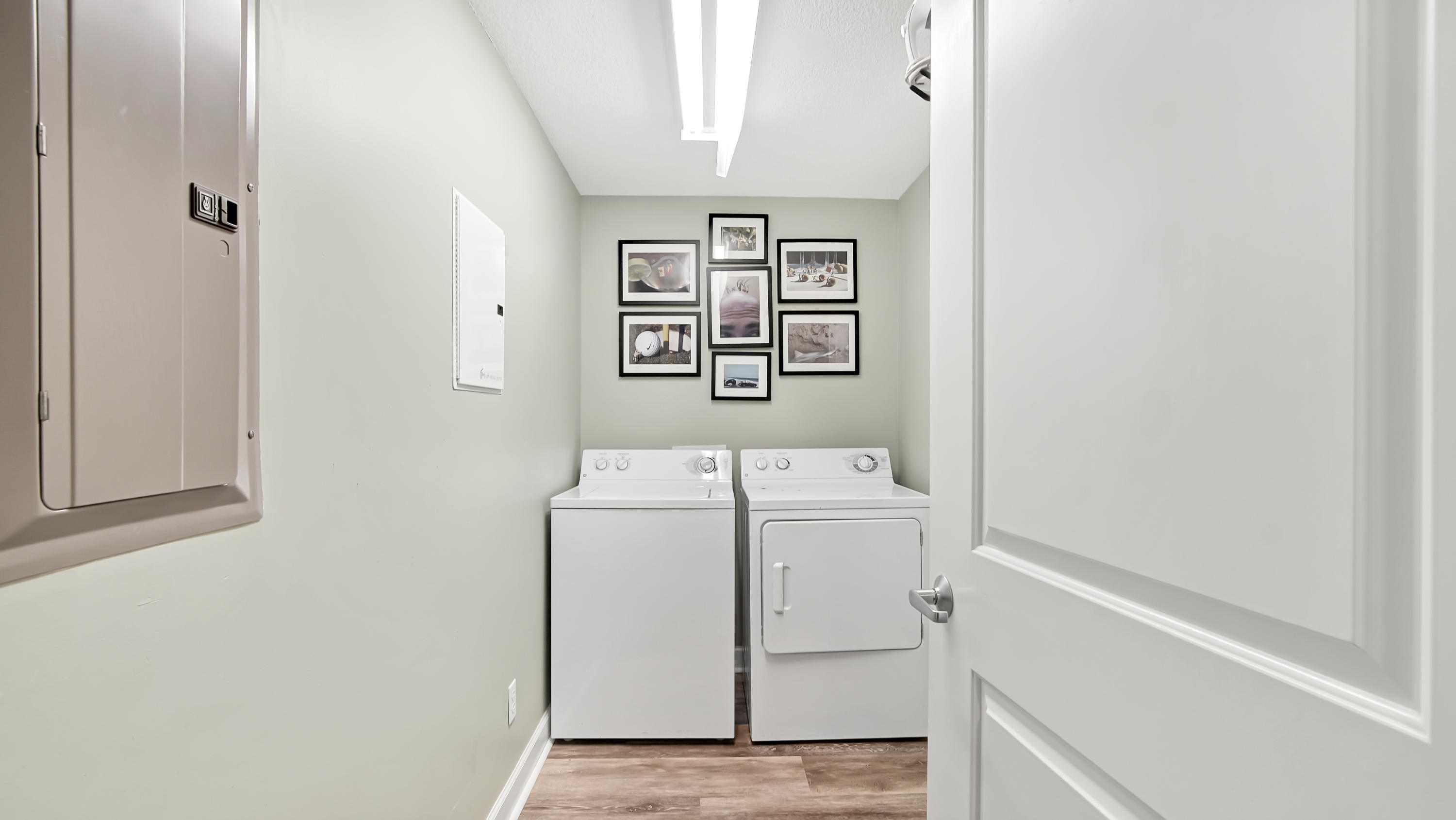 GRANDVIEW EAST - Residential