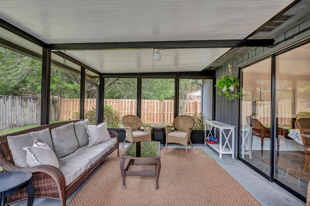 PALM ESTATES UNIT 2 - Residential