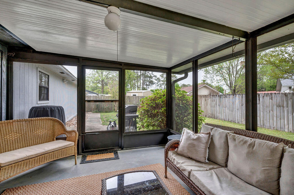 PALM ESTATES UNIT 2 - Residential