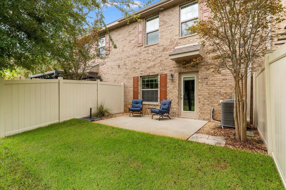 RESERVE POINTE - Residential