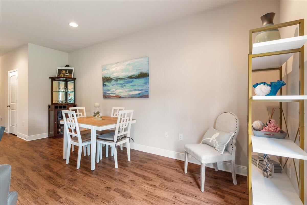 RESERVE POINTE - Residential