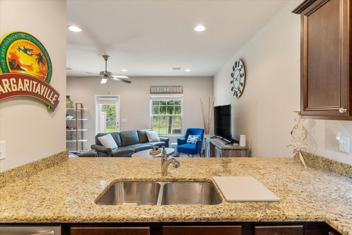 RESERVE POINTE - Residential