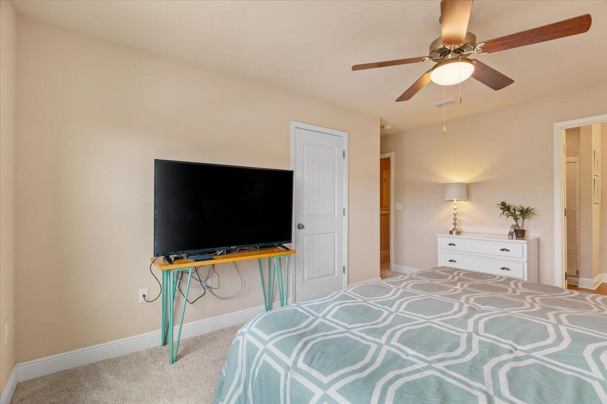 RESERVE POINTE - Residential