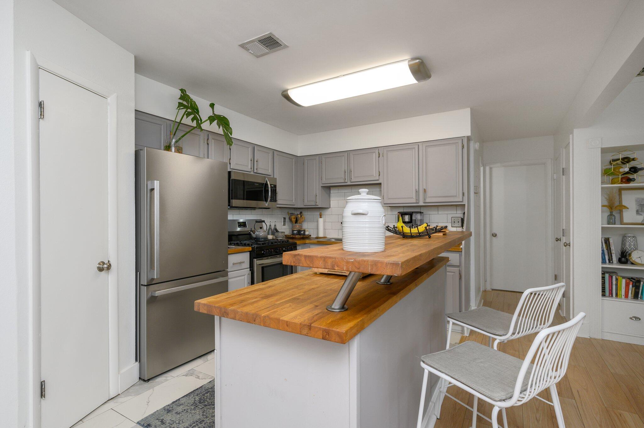 Parkwood At B/B - Residential