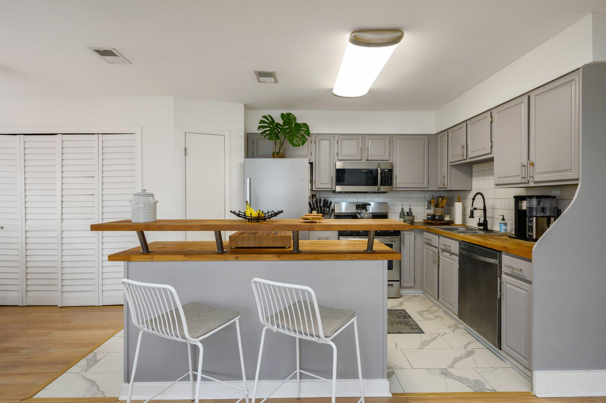 Parkwood At B/B - Residential