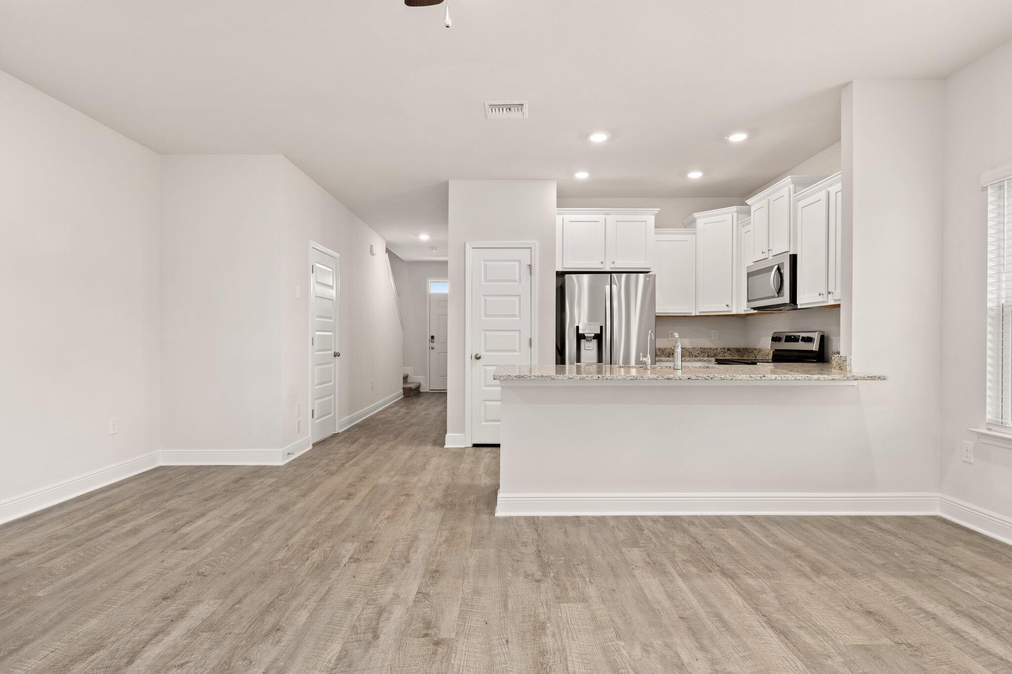 Landin's Landing by D.R. Horton - Residential Lease