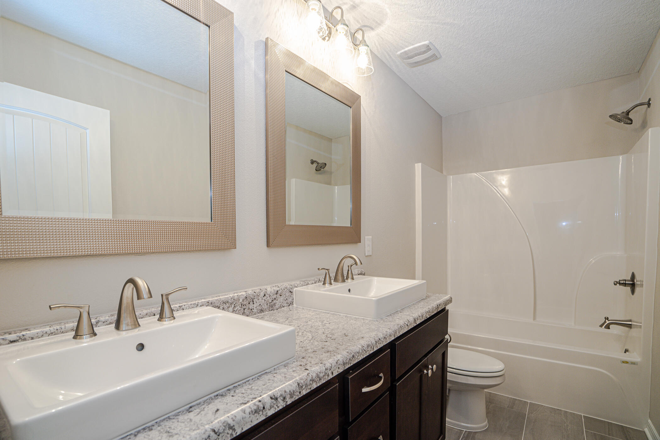 STILLWELL South - Residential