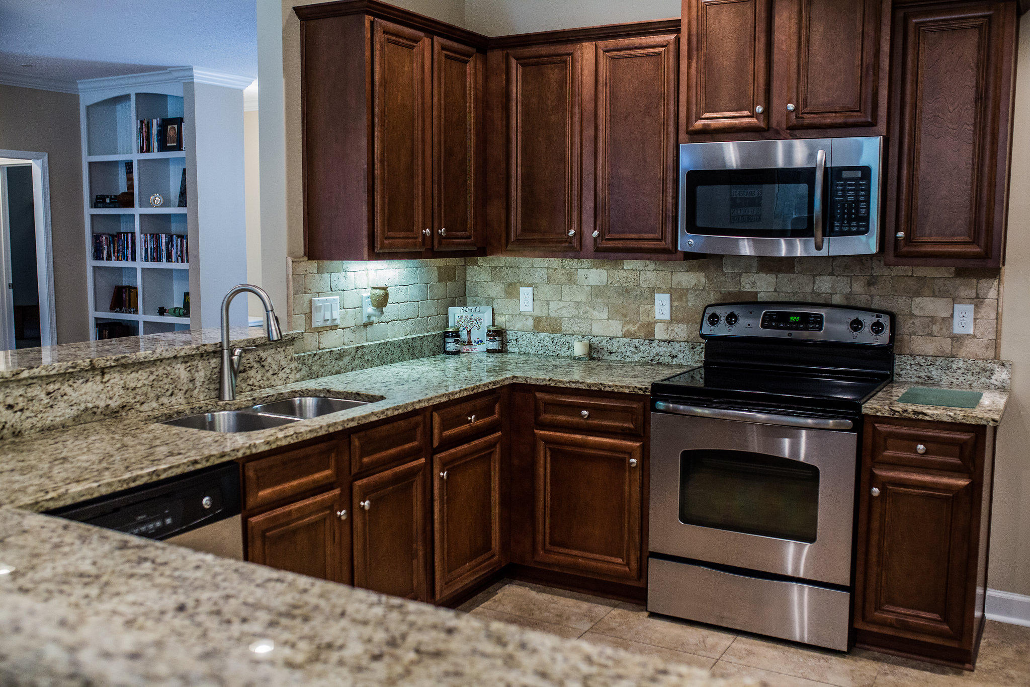 CAMELLIA COVE - Residential