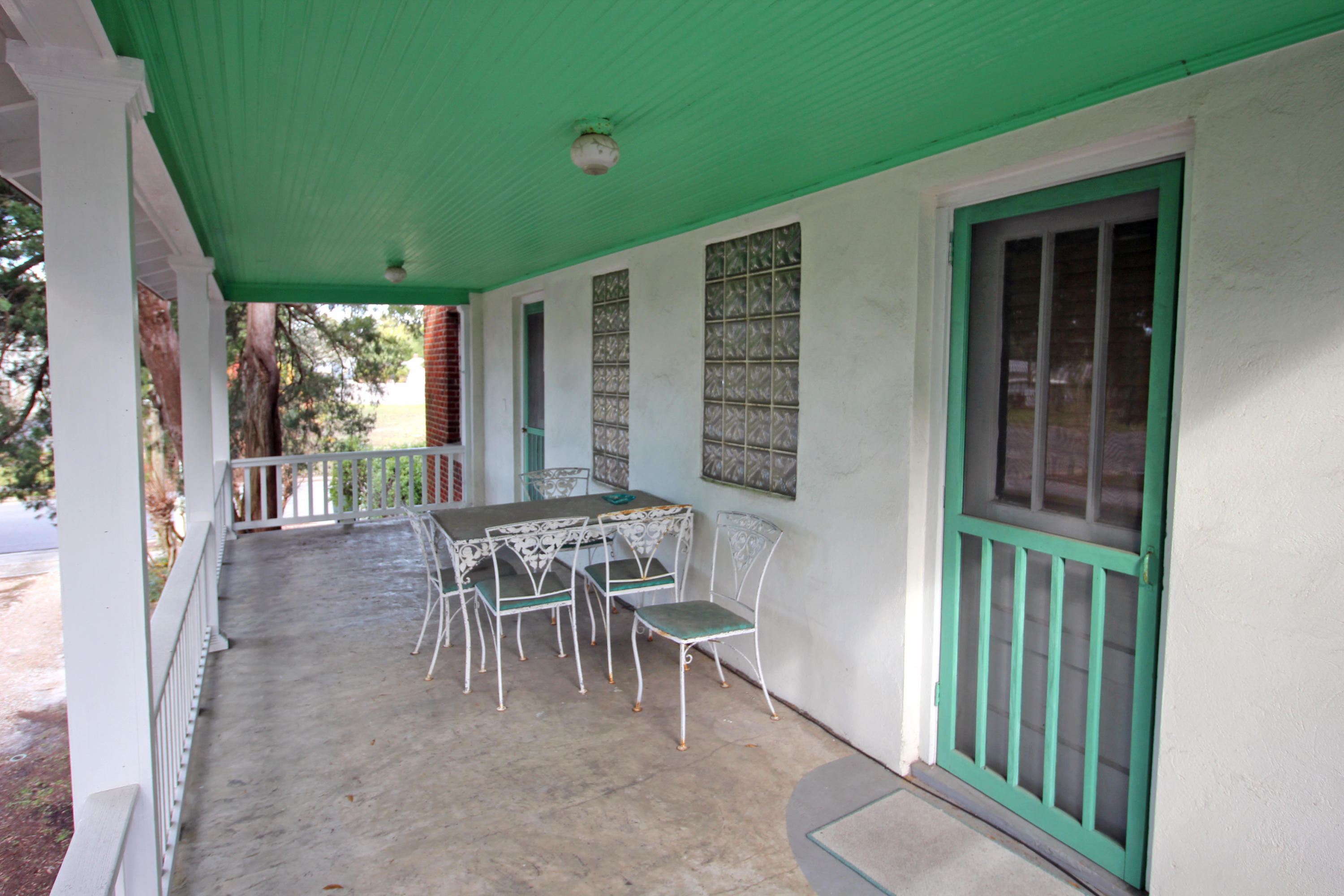 FWB District 4 - Residential