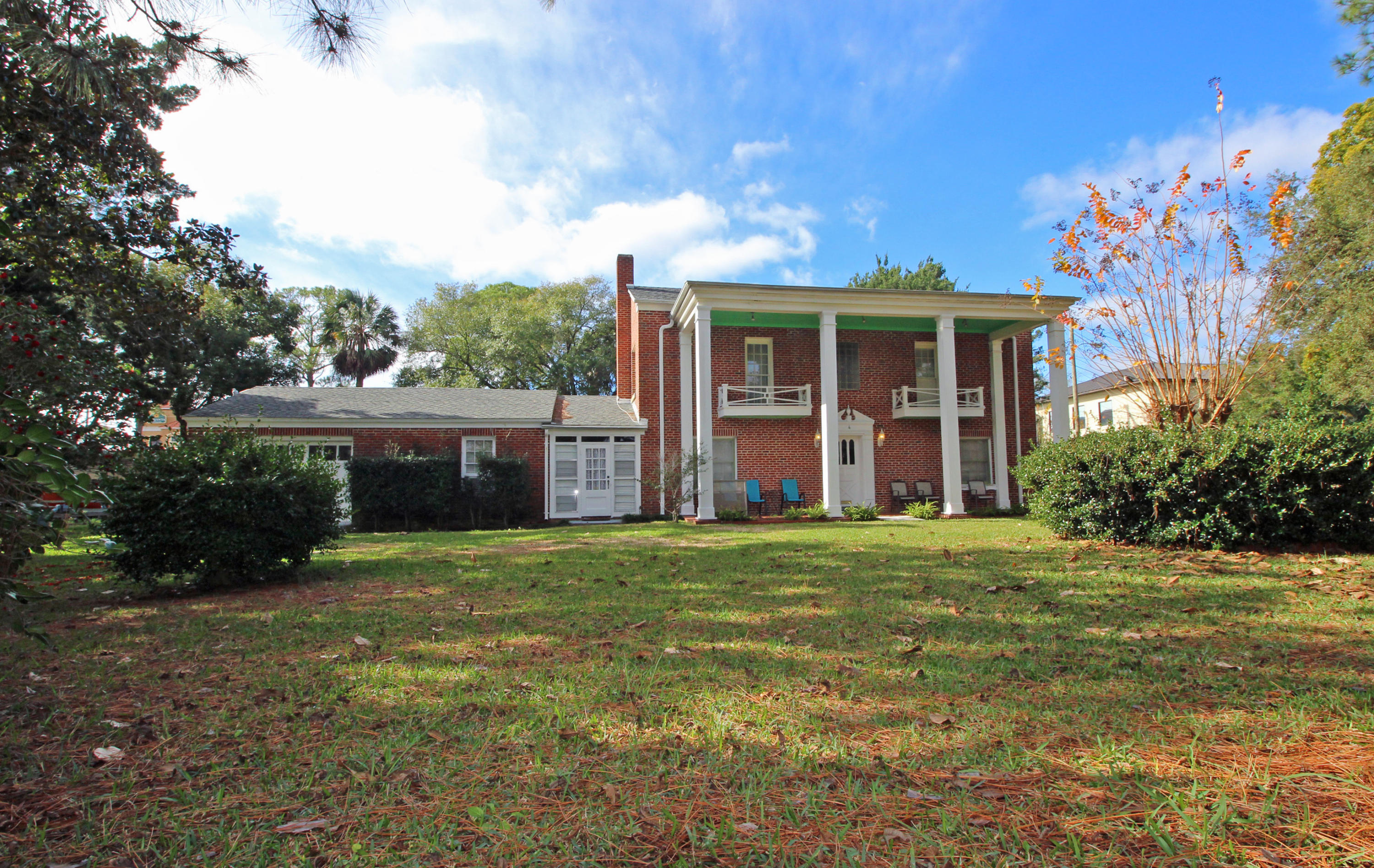 FWB District 4 - Residential