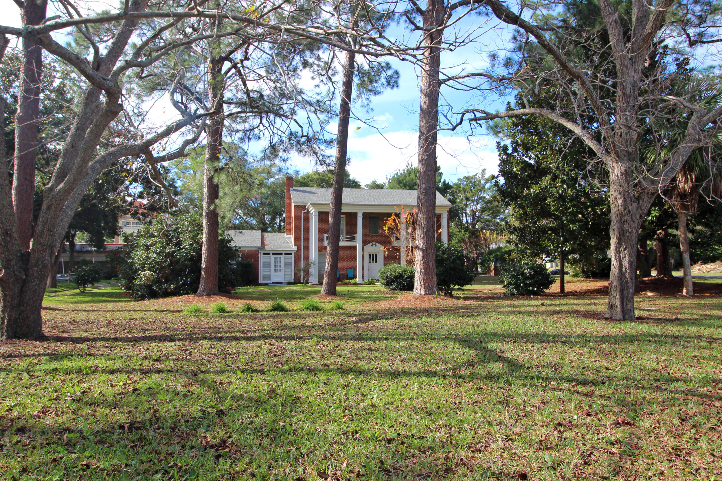 FWB District 4 - Residential