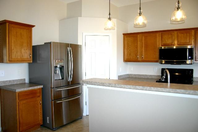 BROOKE ESTATES PH II - Residential Lease