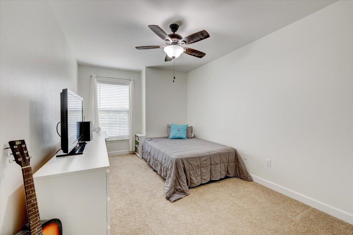 SUMMERWOOD - Residential