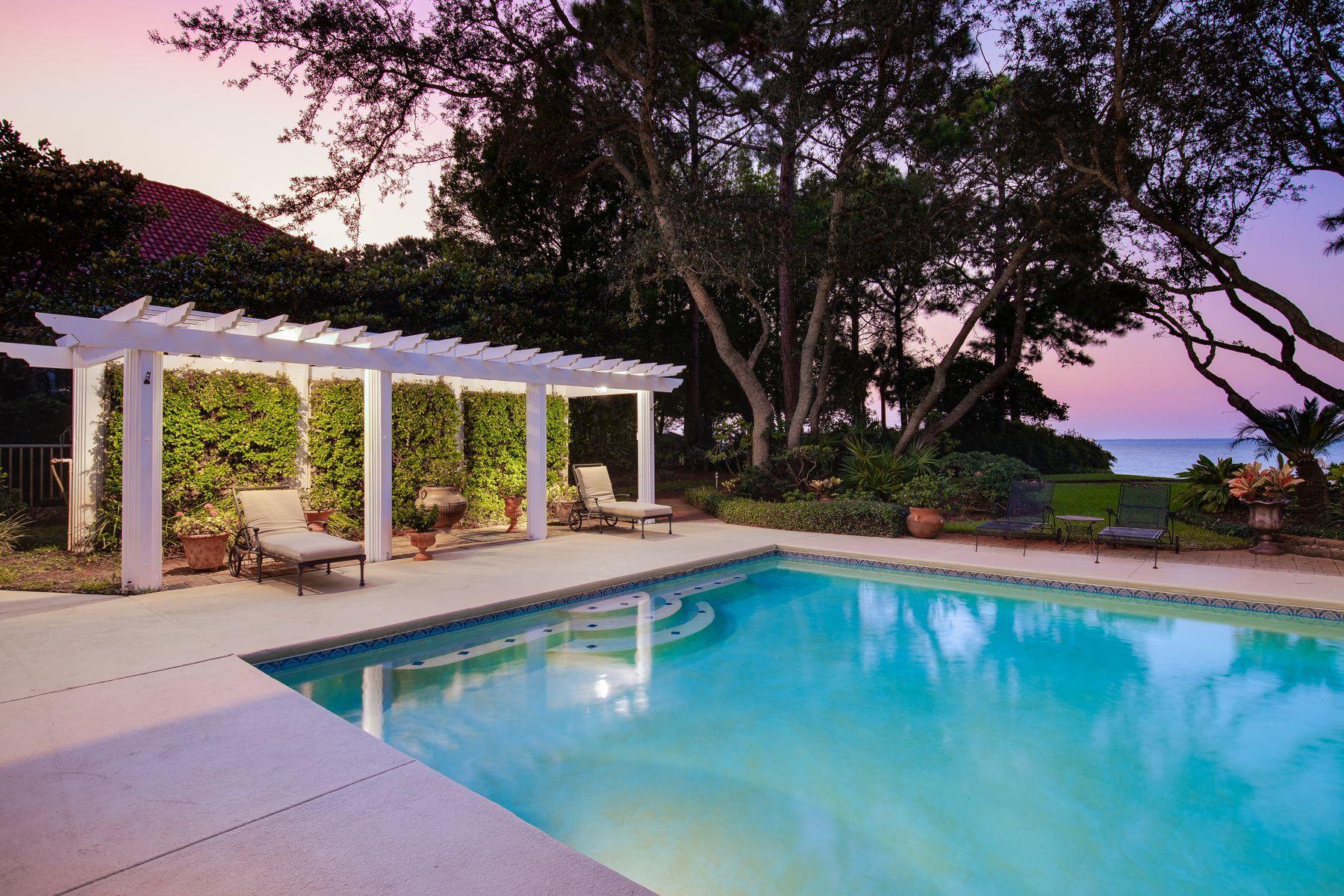 EMERALD BAY - Residential