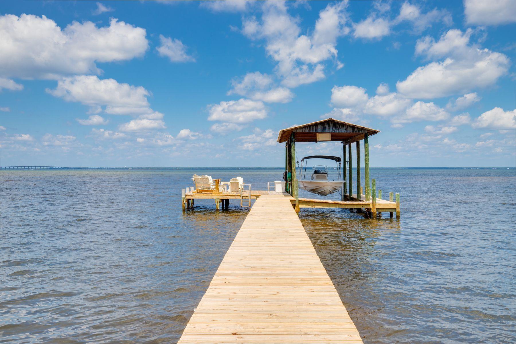 EMERALD BAY - Residential