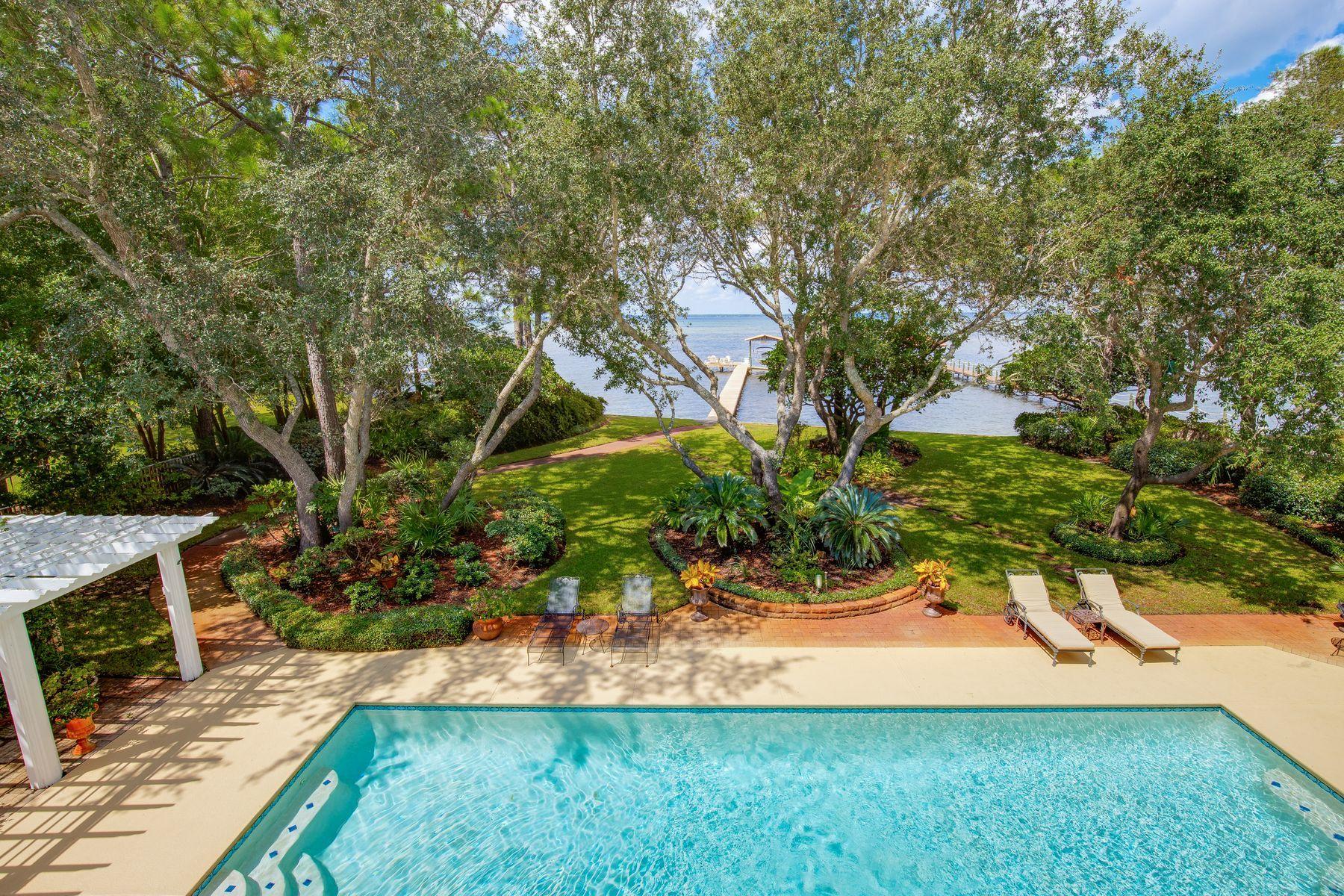 EMERALD BAY - Residential