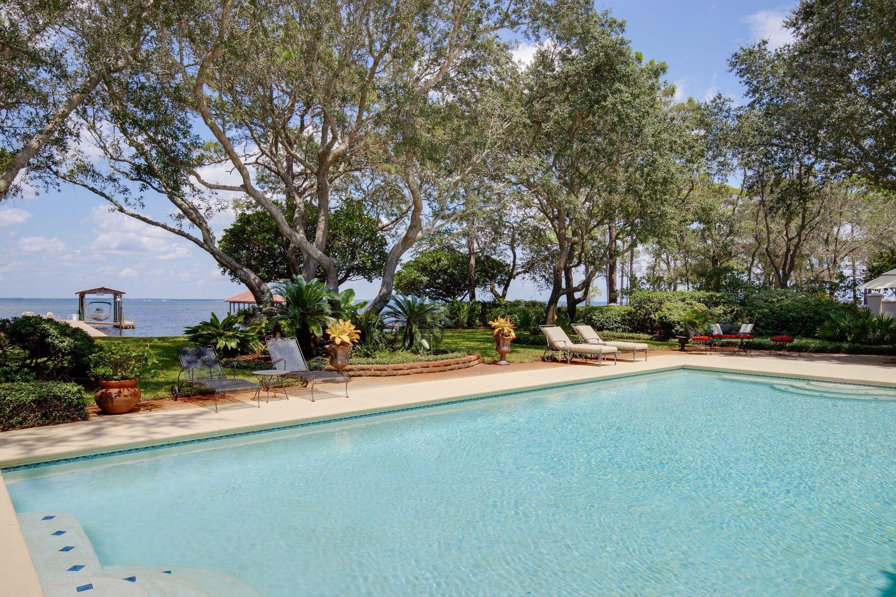 EMERALD BAY - Residential