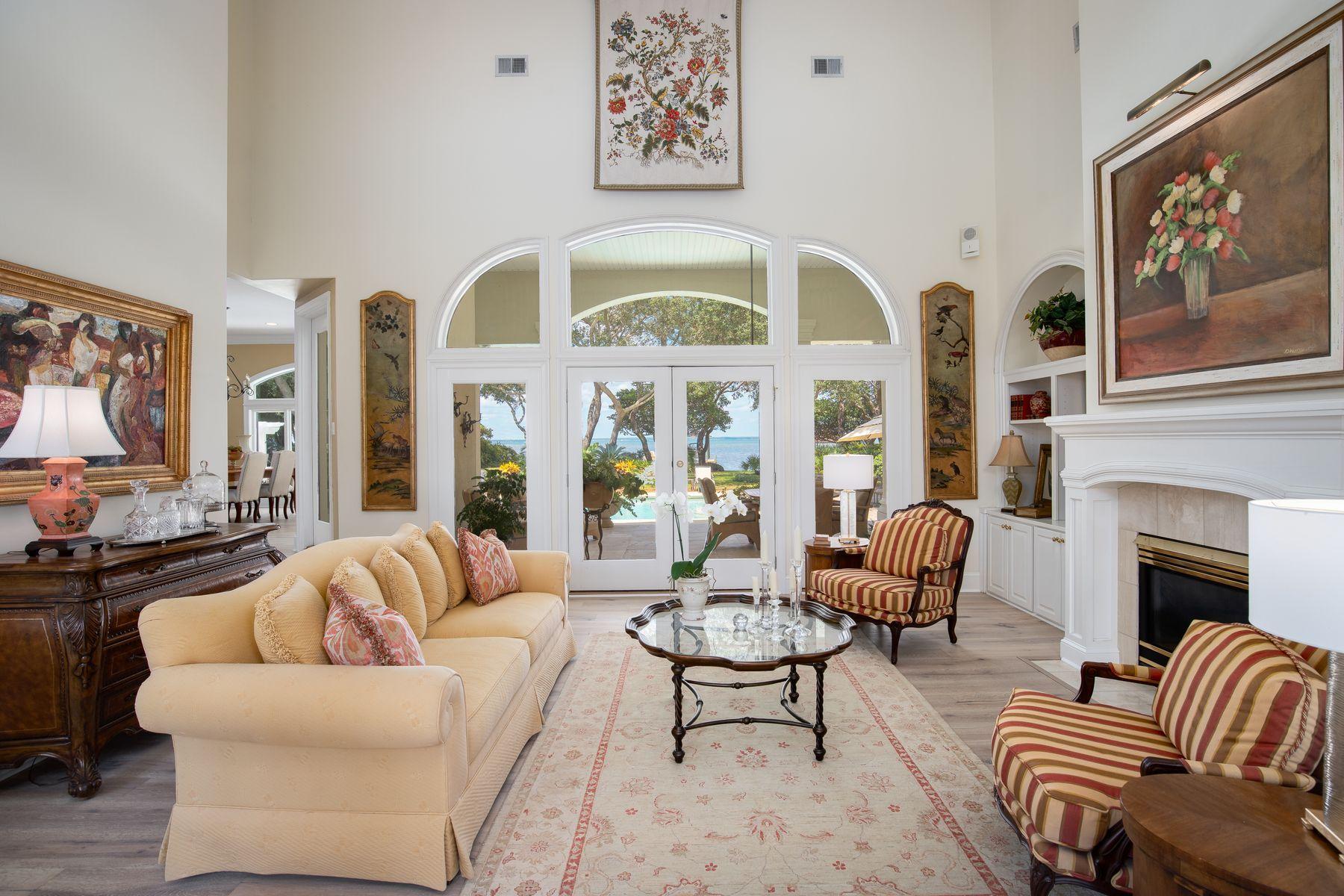 EMERALD BAY - Residential