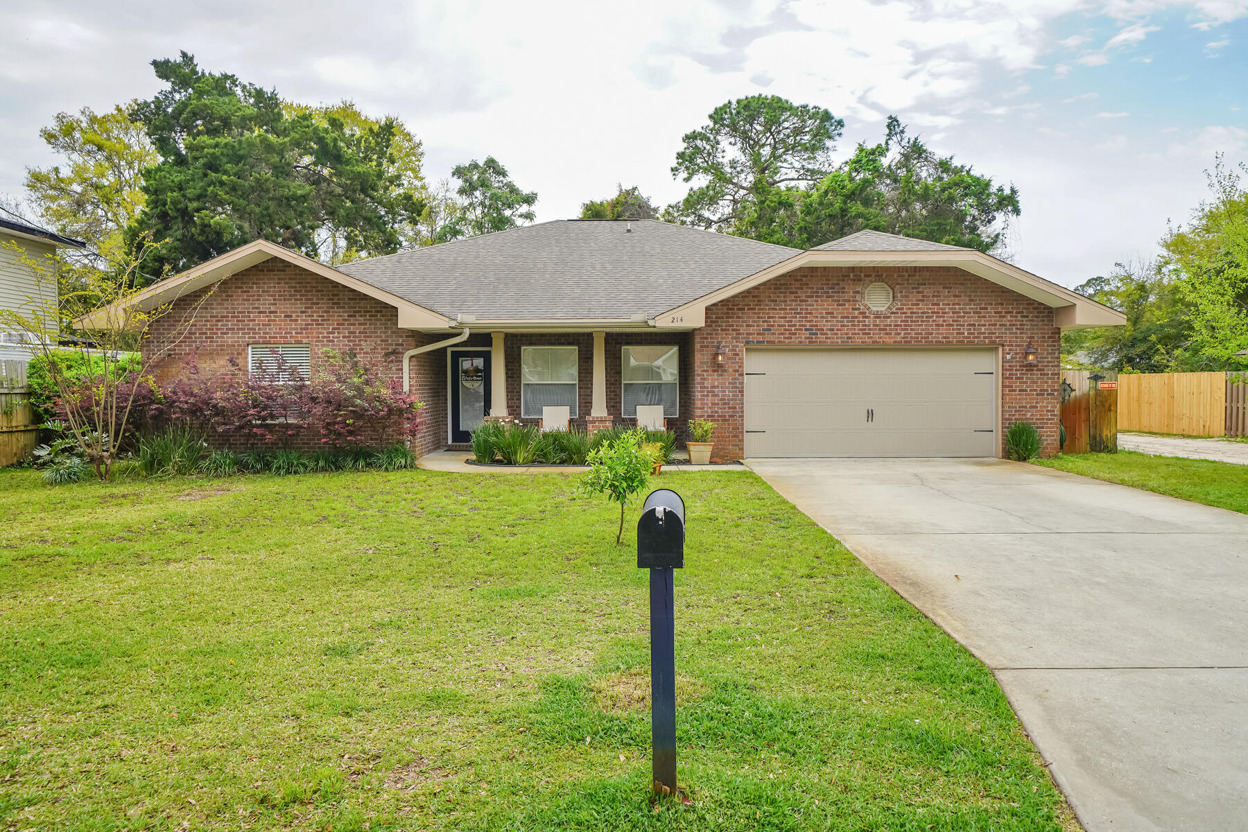 Move in ready! This 2014 build is positioned right in the heart of Fort Walton Beach and perfectly located for easy access to parks, shopping, and bases. Features of the kitchen include: granite counter tops, stainless steel appliances, oversized fridge, plenty of counter space, all open to the living room. This beautiful brick home offers 4 bedrooms, 2 bathrooms in a split floor plan. Master bath has a stand alone shower, jetted tub, and two separate vanities. You don't want to miss this one!