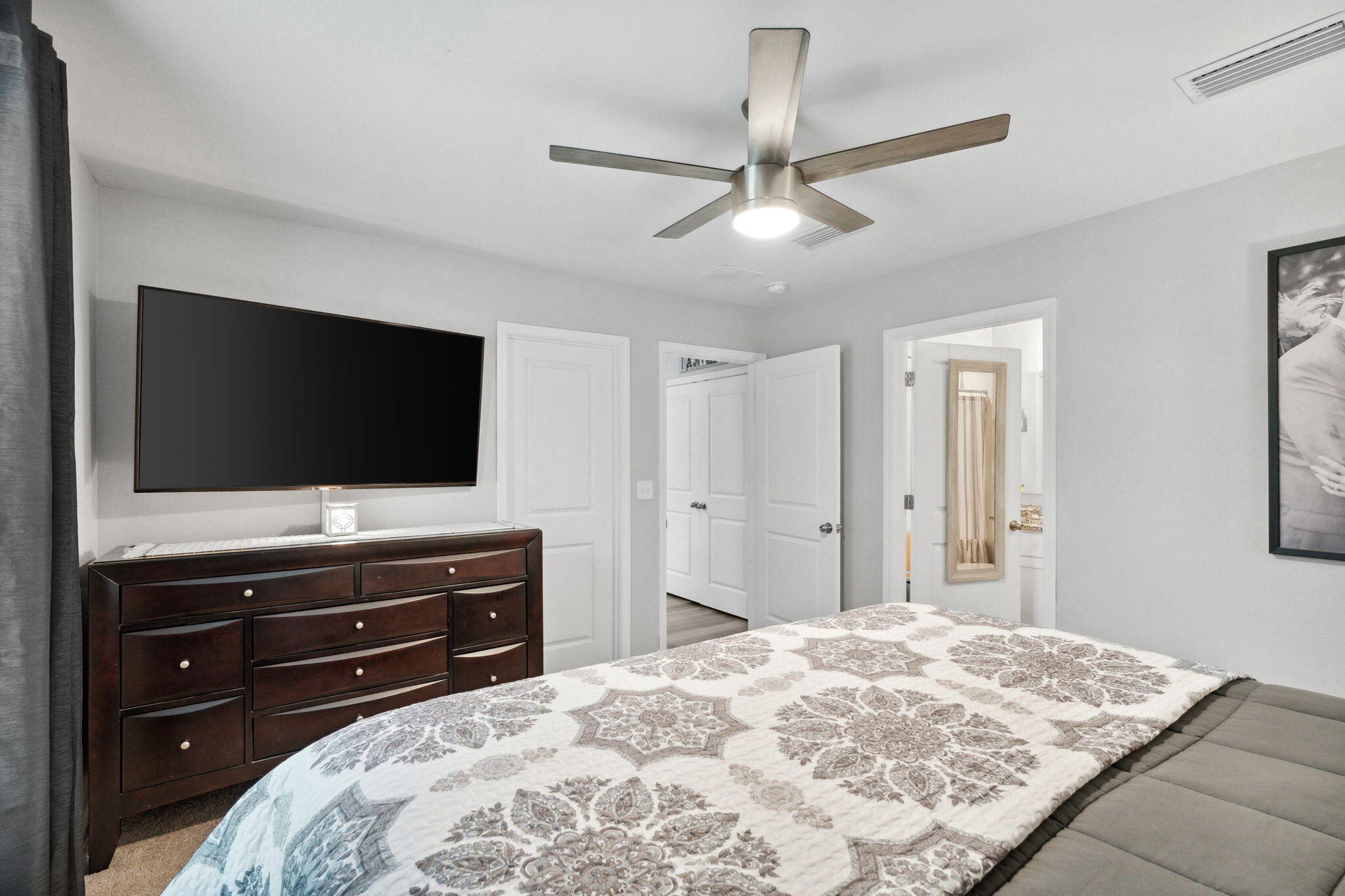CROSS CREEK ESTATES - Residential