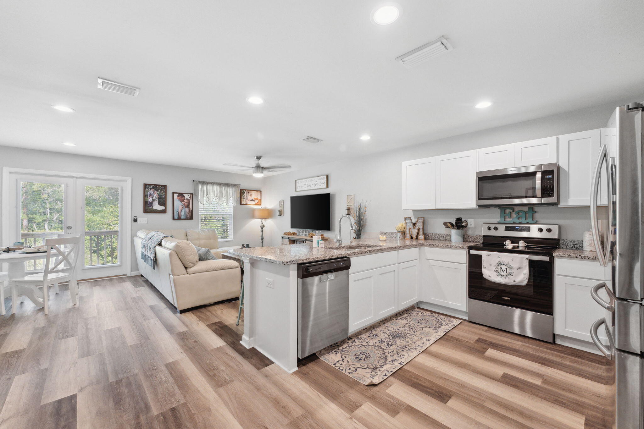 CROSS CREEK ESTATES - Residential