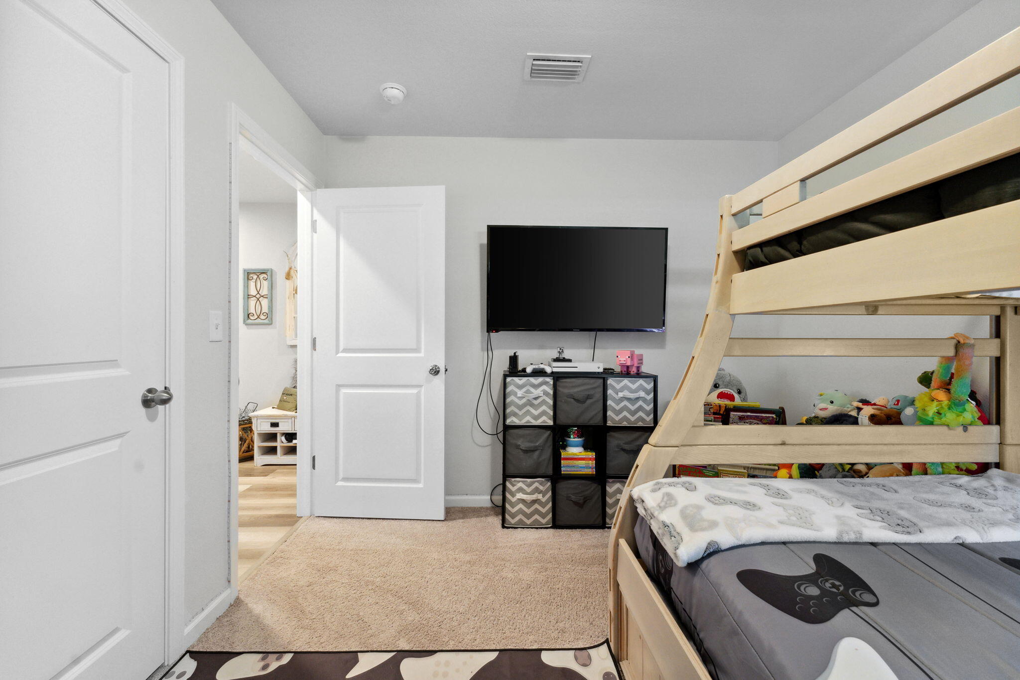 CROSS CREEK ESTATES - Residential