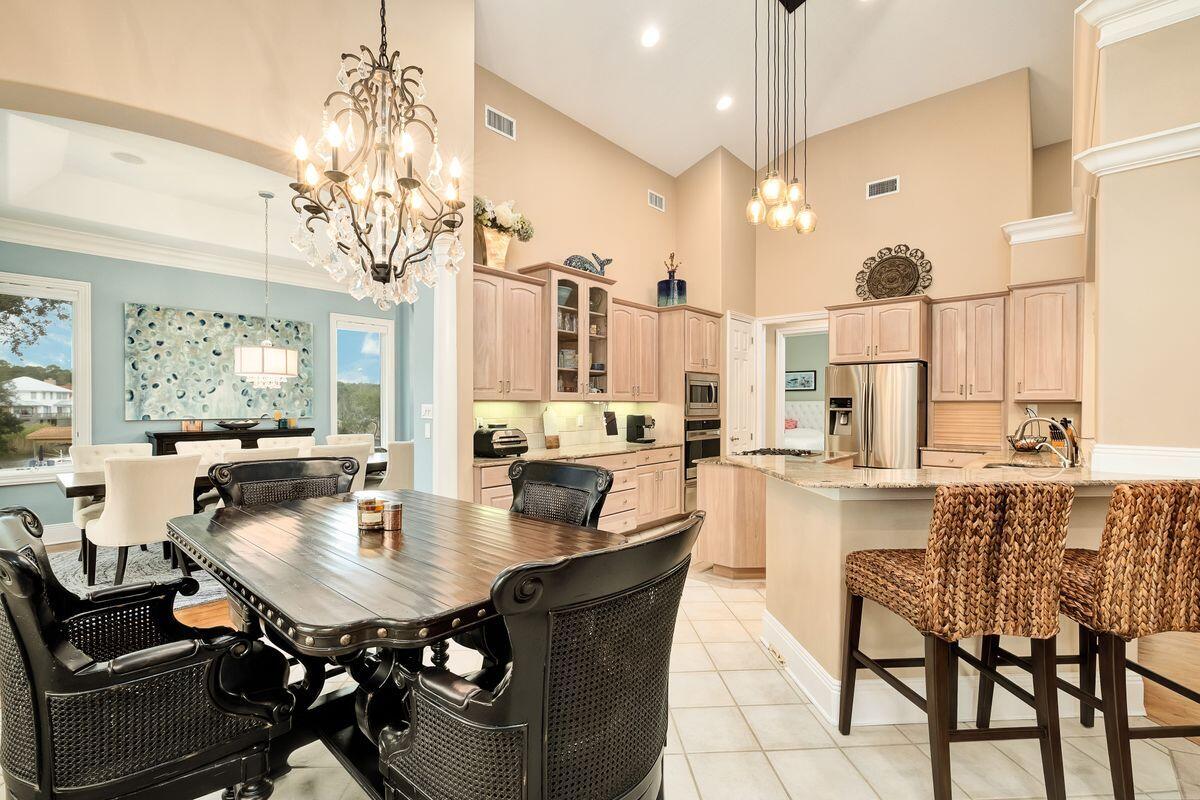 LAKE LORRAINE GARDENS - Residential