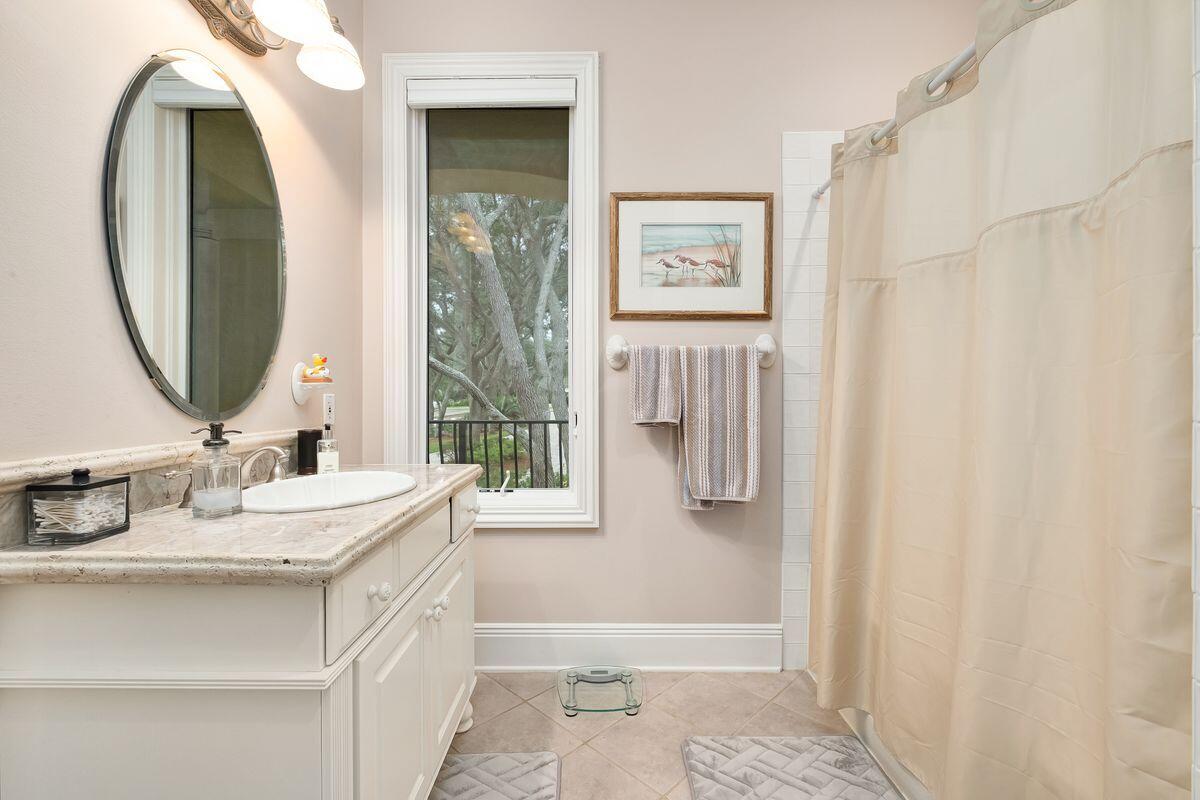 LAKE LORRAINE GARDENS - Residential