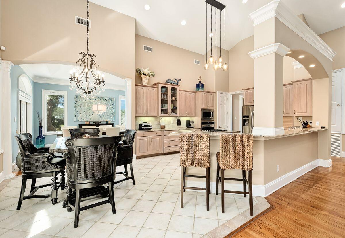 LAKE LORRAINE GARDENS - Residential