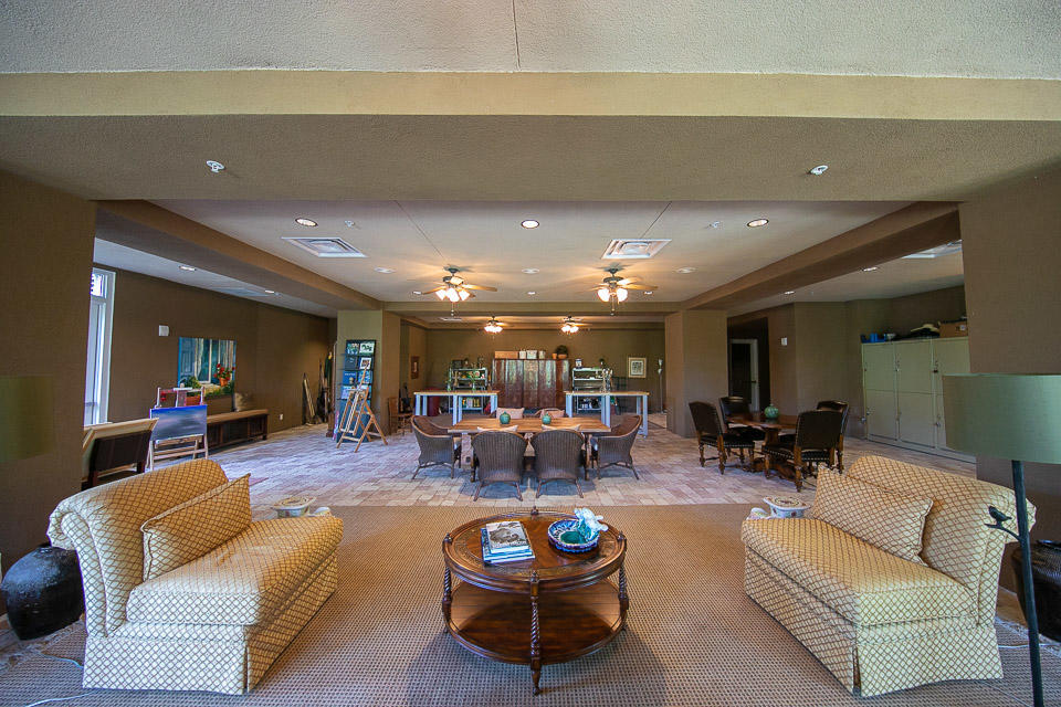 ONE WATER PLACE AT KELLY PLANTATION - Residential