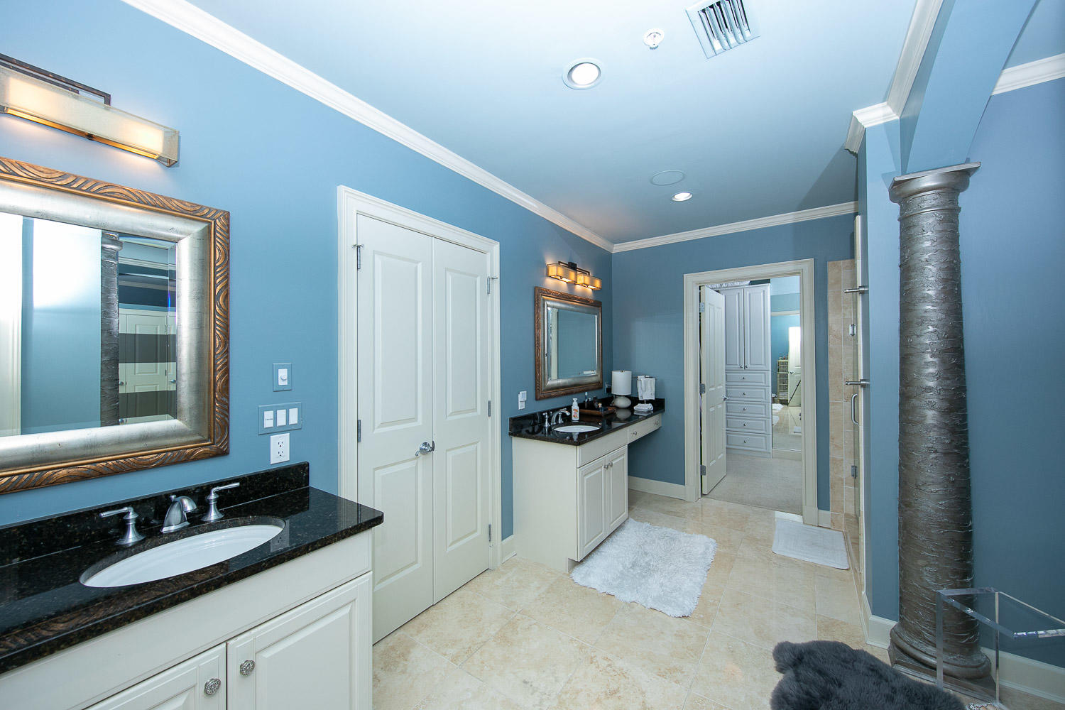 ONE WATER PLACE AT KELLY PLANTATION - Residential