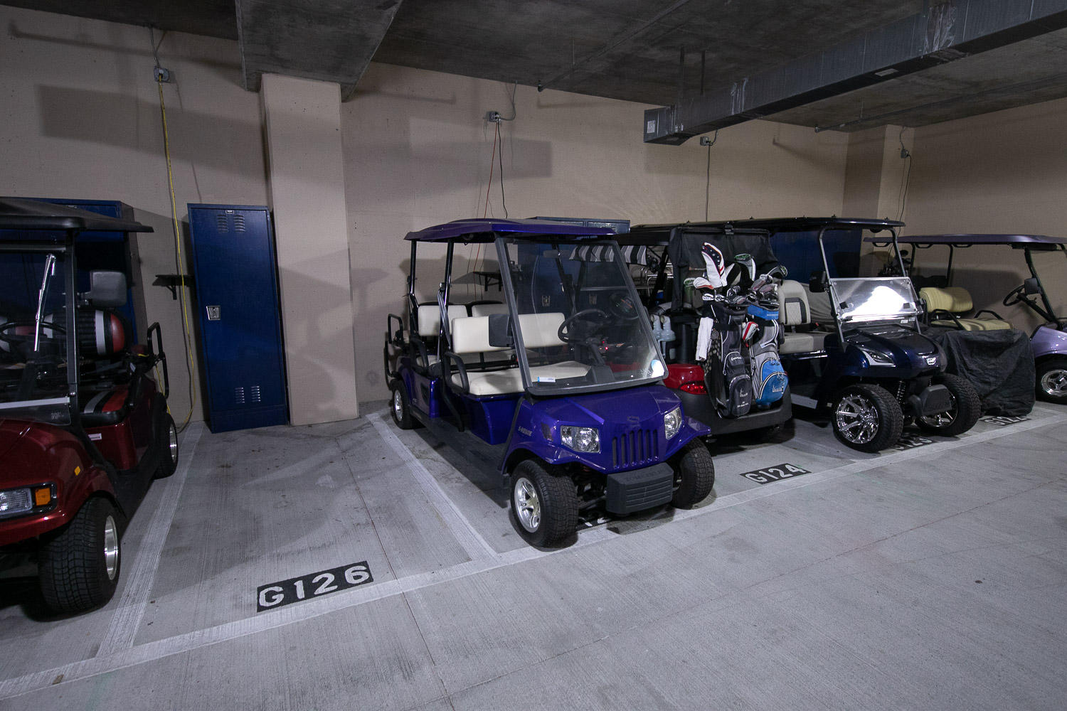 ONE WATER PLACE AT KELLY PLANTATION - Residential