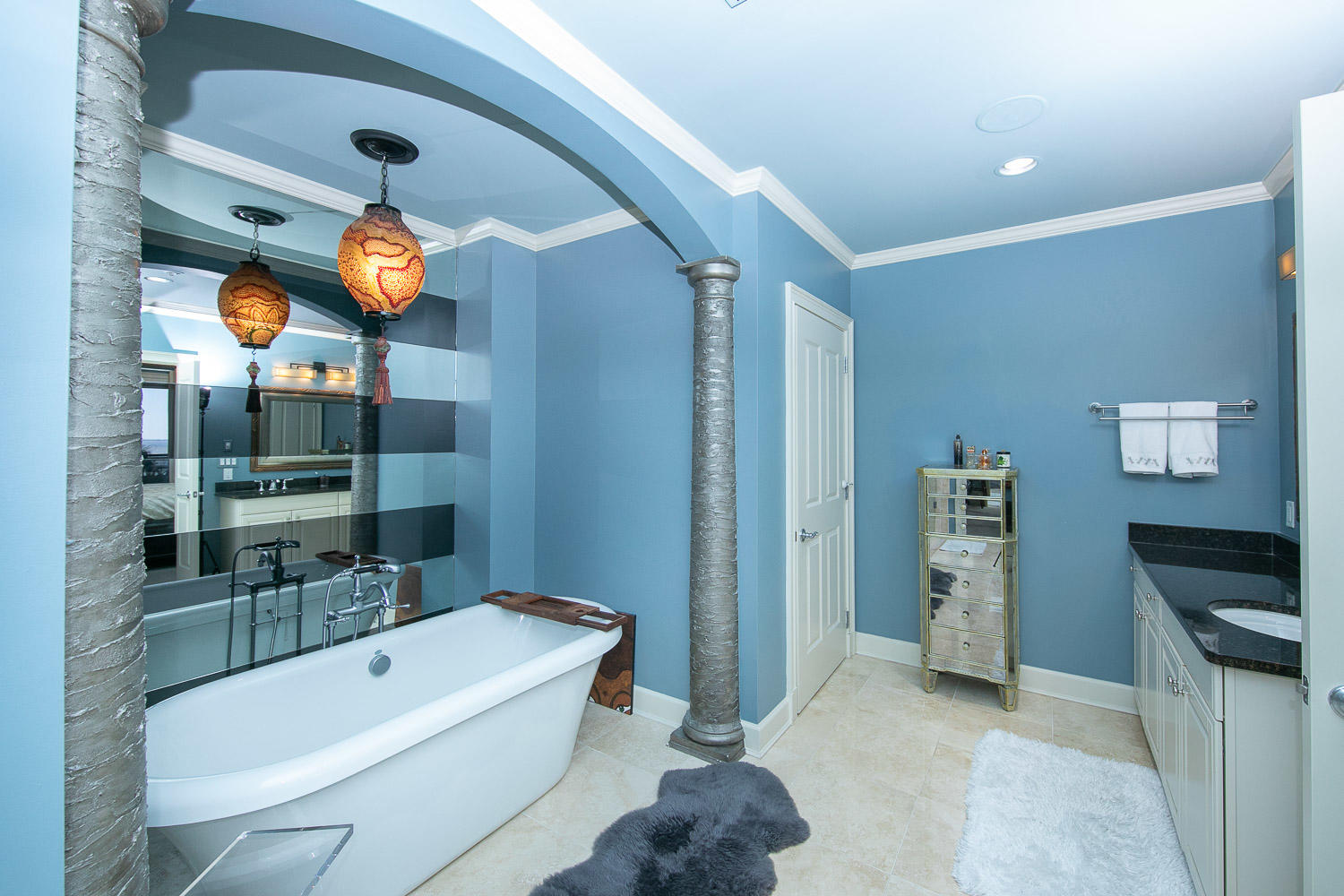 ONE WATER PLACE AT KELLY PLANTATION - Residential