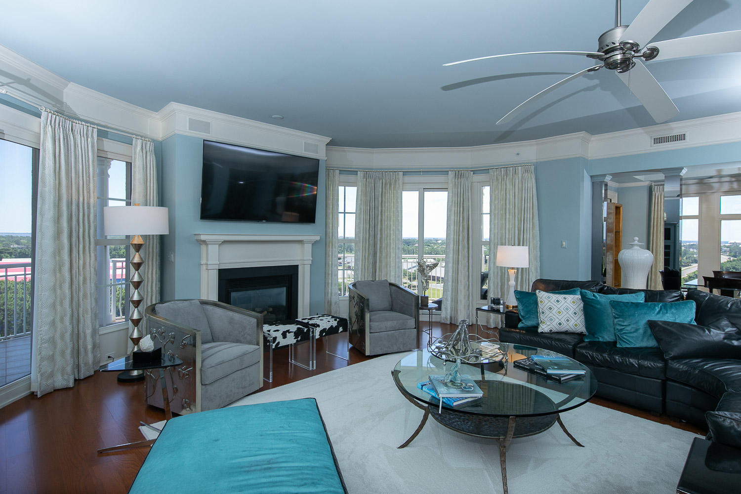 ONE WATER PLACE AT KELLY PLANTATION - Residential