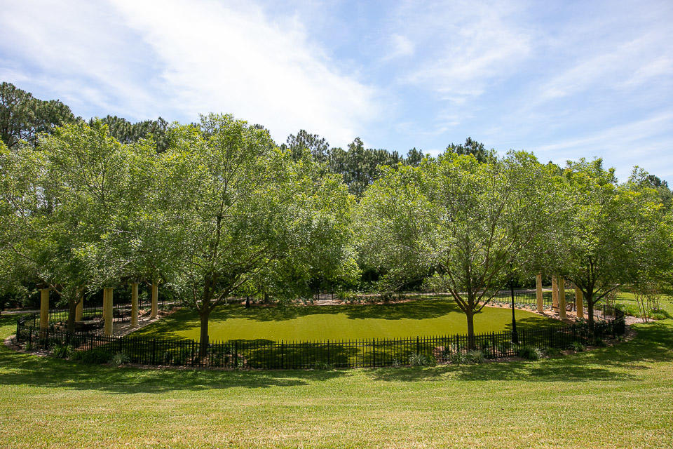 ONE WATER PLACE AT KELLY PLANTATION - Residential