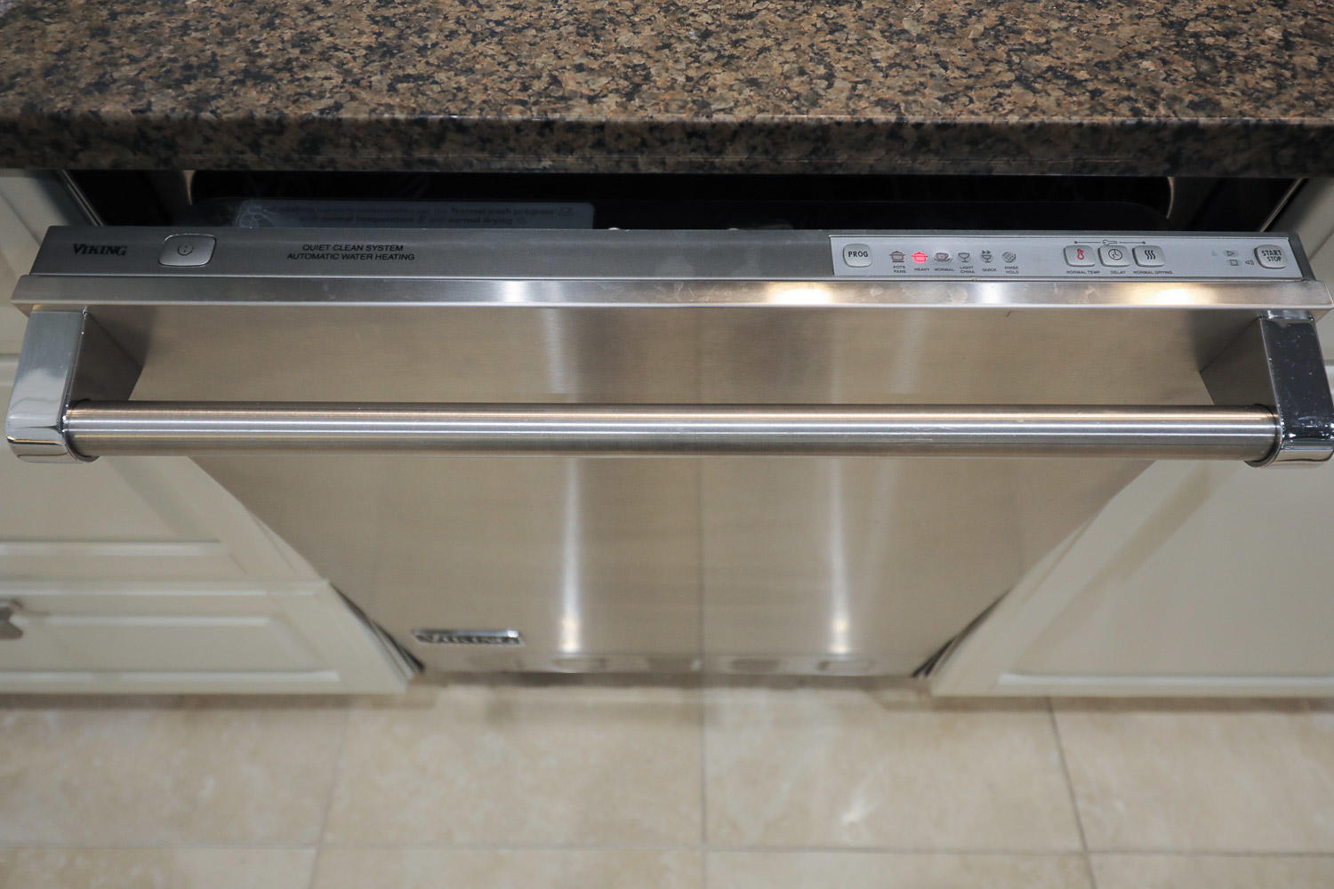 ONE WATER PLACE AT KELLY PLANTATION - Residential