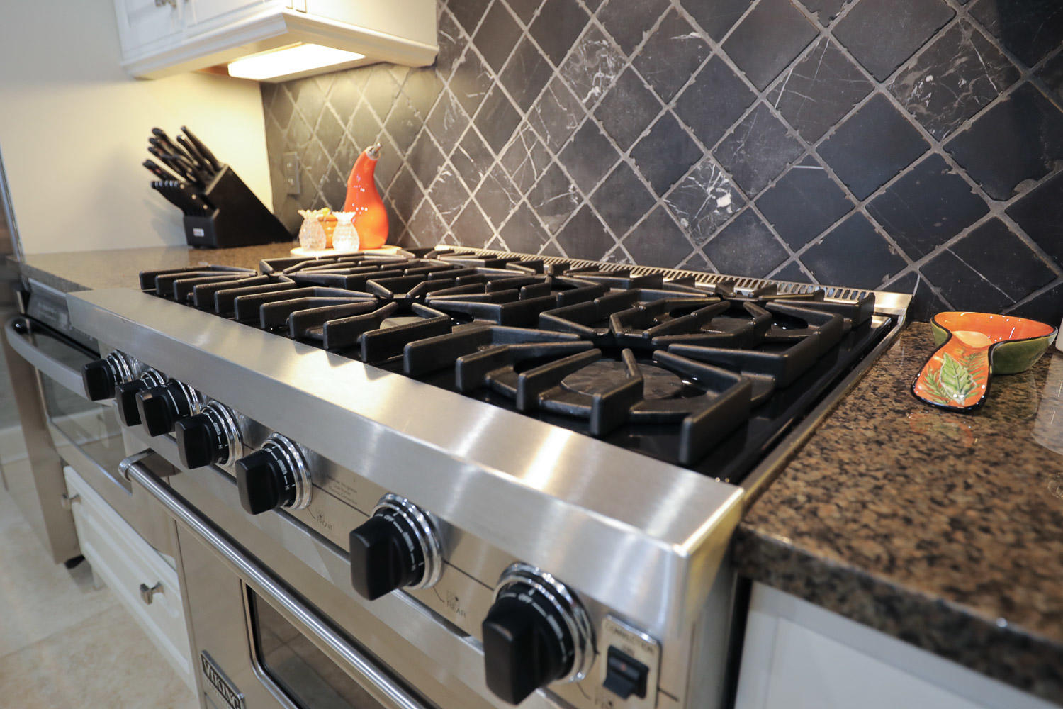 ONE WATER PLACE AT KELLY PLANTATION - Residential