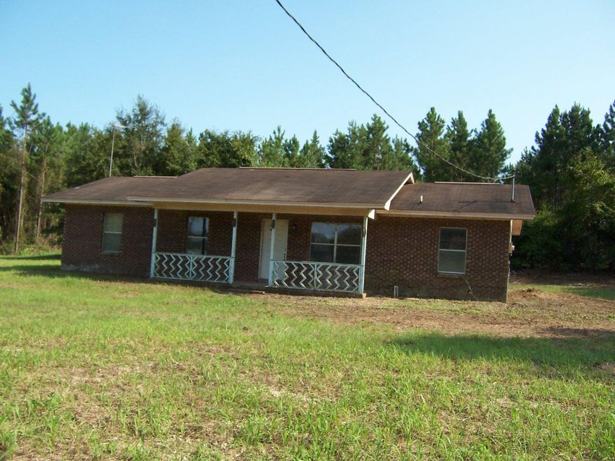 Brick home on 1 acre with rural private setting House is a 3 bed 1.5 bath with 1 car garage. Needs TLC. Priced to sell. Property has is on well and septic.