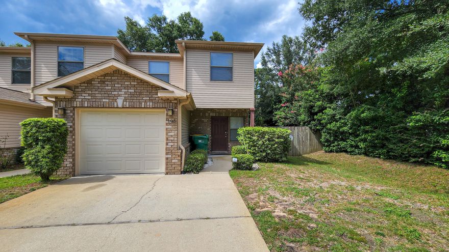 START OFF RIGHT! Take a look at this beautiful end unit townhome off of Beal Pkwy in Central FWB with fully fenced backyard! Inside, you'll find an open concept living space with tile flooring, crown molding, and recessed lighting. The kitchen features granite countertops, stainless steel appliances, and a pantry. The dining area has a breakfast bar and back door that leads to the open patio. There's also a half bathroom located downstairs. Upstairs, master bedroom includes a large walk-in closet, and private full bathroom w/ double vanity. Two additional bedrooms and full bathroom with vanity complete the upstairs.